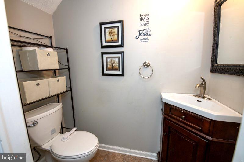 CHATHAM VIL OF TOW - Residential