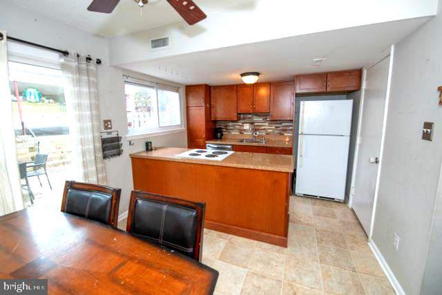 CHATHAM VIL OF TOW - Residential