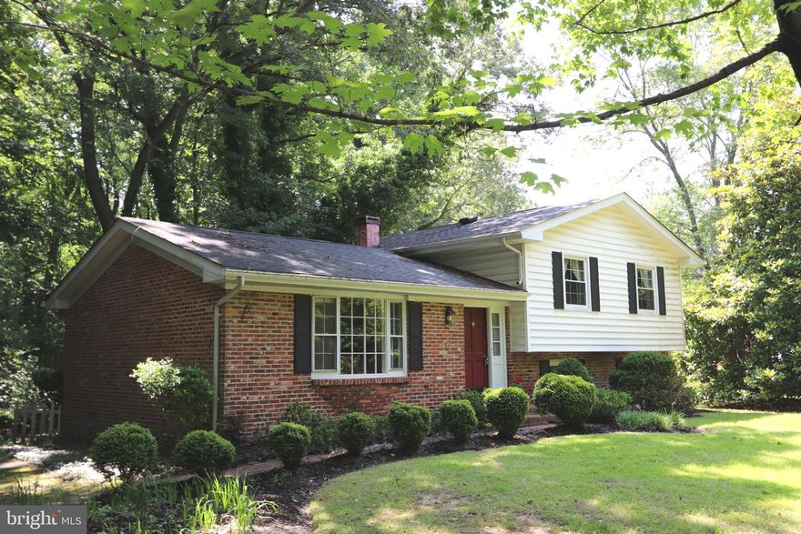 Welcome to 7737 Ann Harbor Dr, Port Tobacco. This home is located just minutes from downtown La Plata's shopping, restaurants and the hospital. It's also an easy commute to Washington DC, Northern Virginia. It's also close to the bases at Packs River and Dahlgren.
  This brick and siding split level offer 3 bedrooms, and two full bathrooms plus there's room for another bedroom and bathroom (rough in is there) on the lower level. The top two levels are mostly real hardwood floors. Bathrooms and kitchen were updated from original.  It's also located near Port Tobacco Marina and Restaurant (reopening soon). It sits on just under 2 acres and backs to woods. This is an estate sale being sold as is. That being said, it's a nice split level