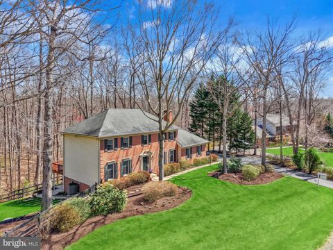 Photo of 11439 Huntsman Drive, MANASSAS, VA 20112 (MLS # VAPW2110200)