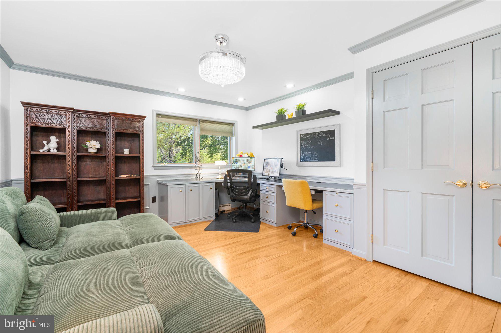 BIRDLAND - Residential