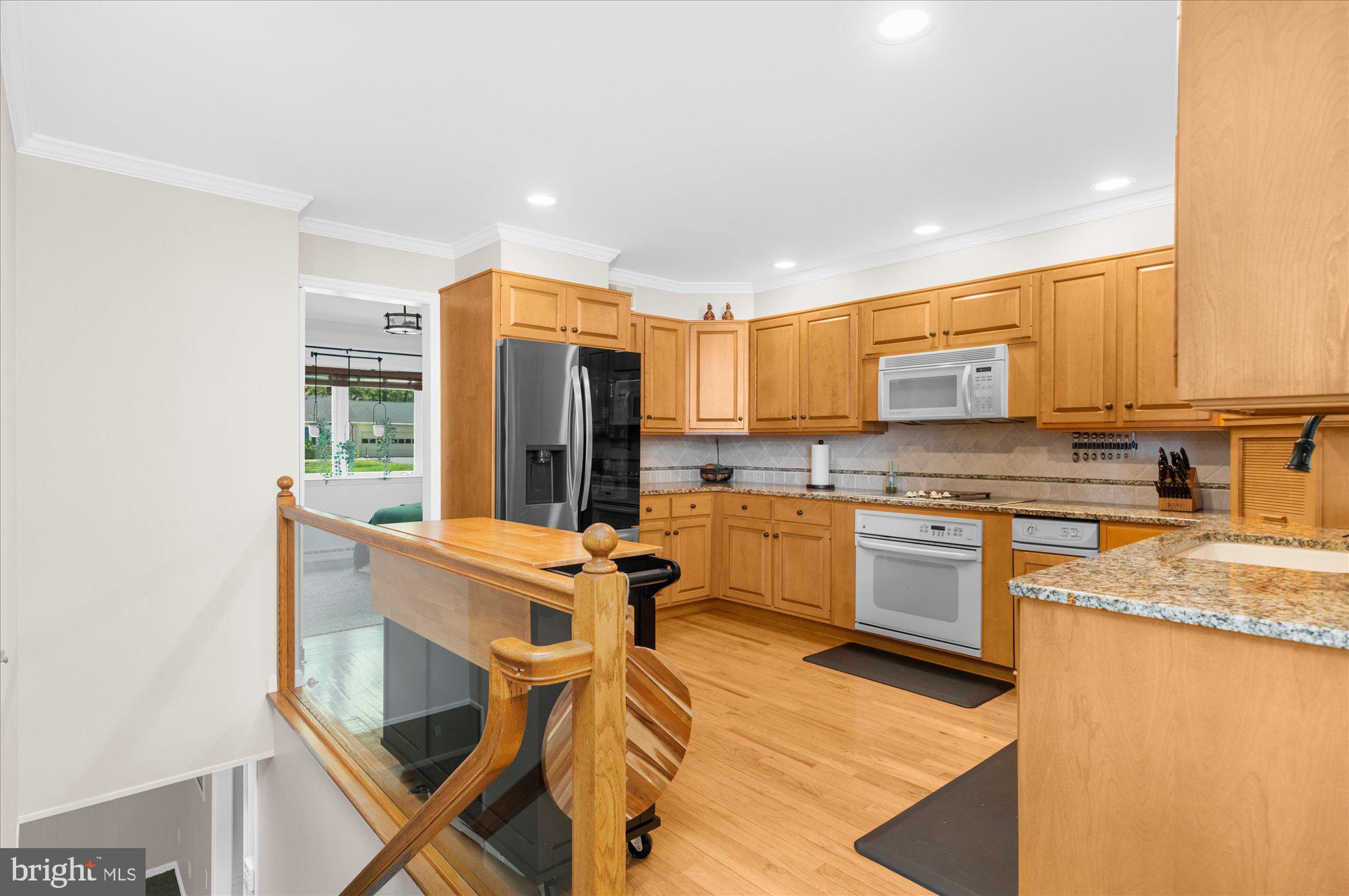 BIRDLAND - Residential
