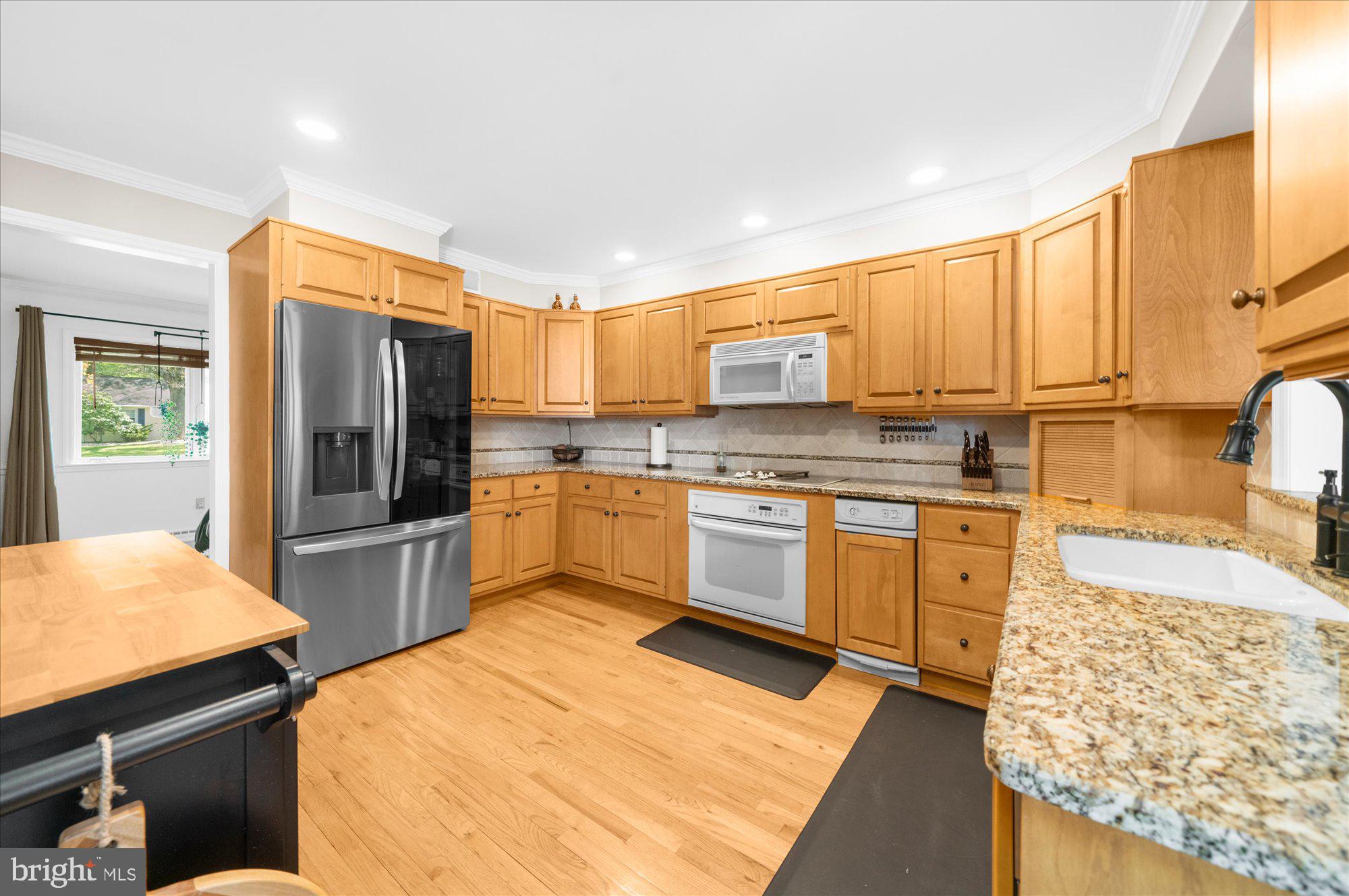 BIRDLAND - Residential