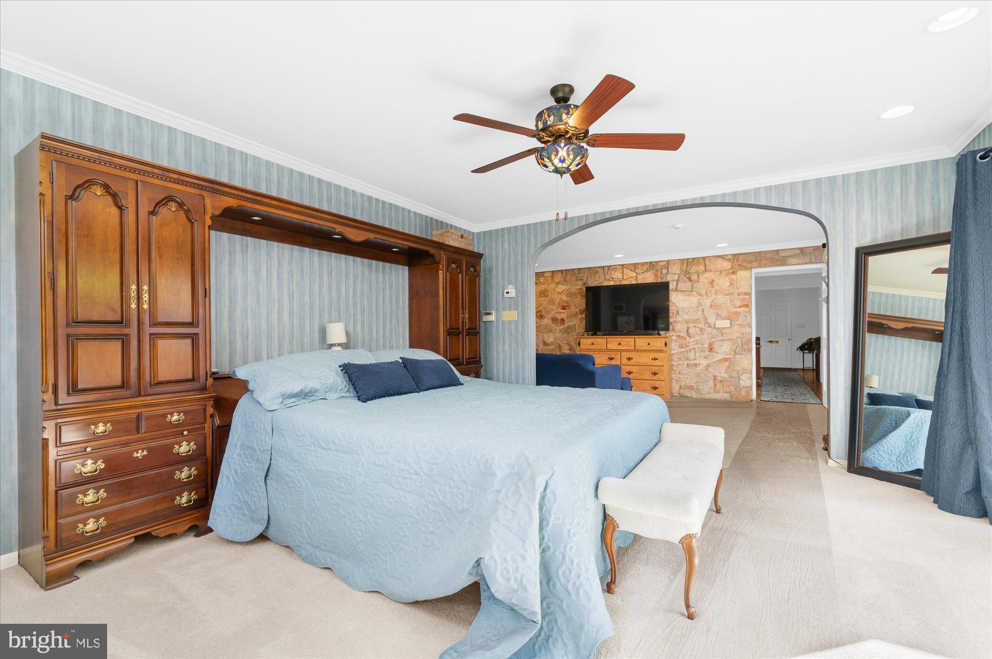 BIRDLAND - Residential