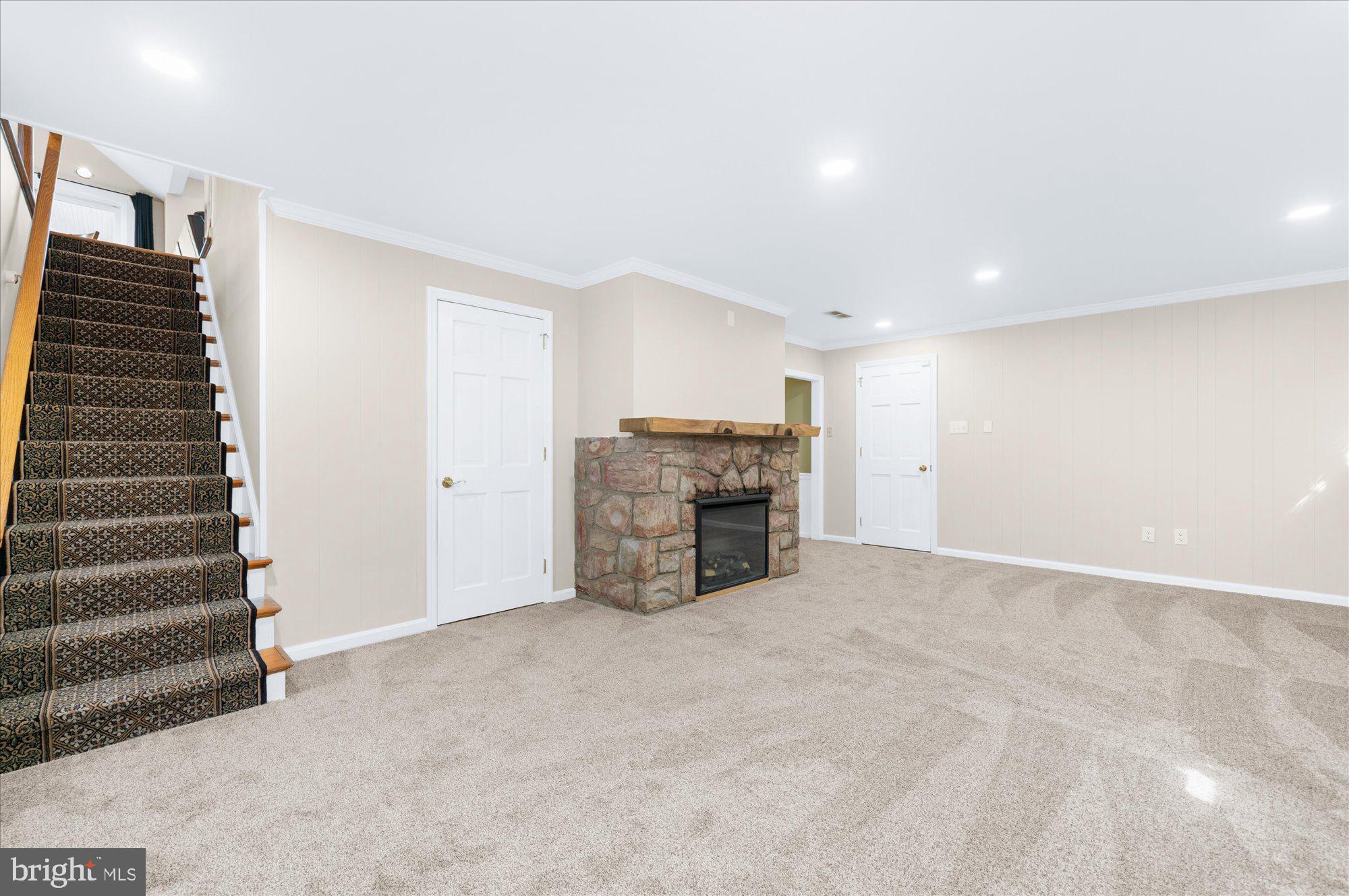 BIRDLAND - Residential