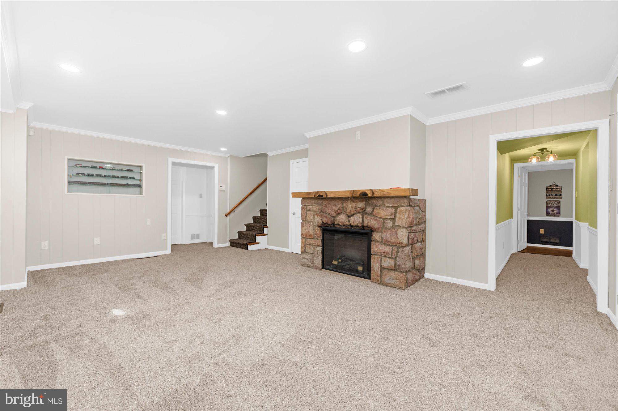 BIRDLAND - Residential