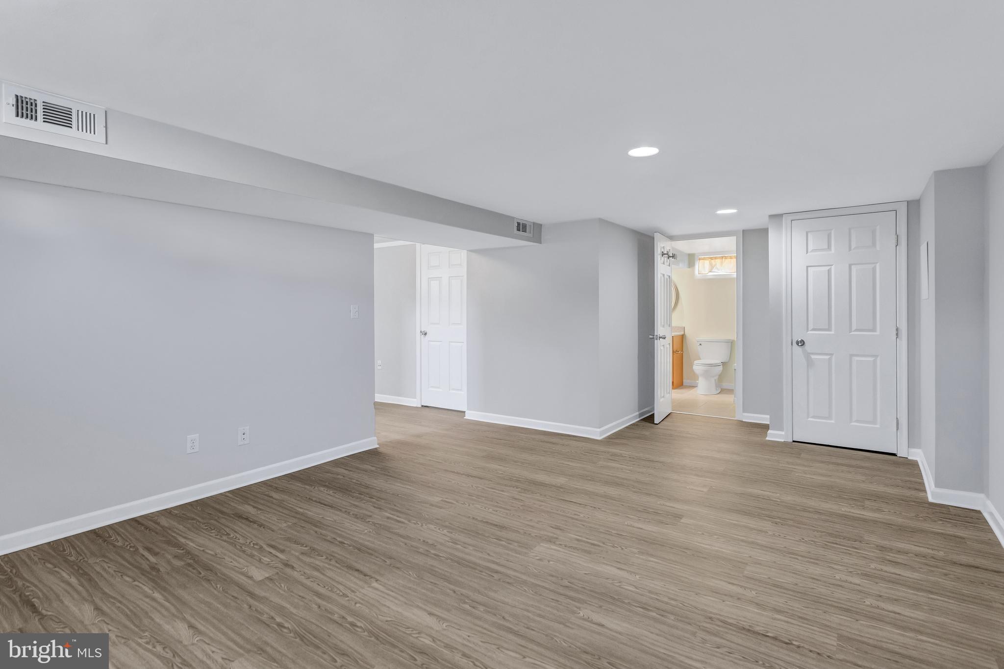 MARYLAND CITY - Residential