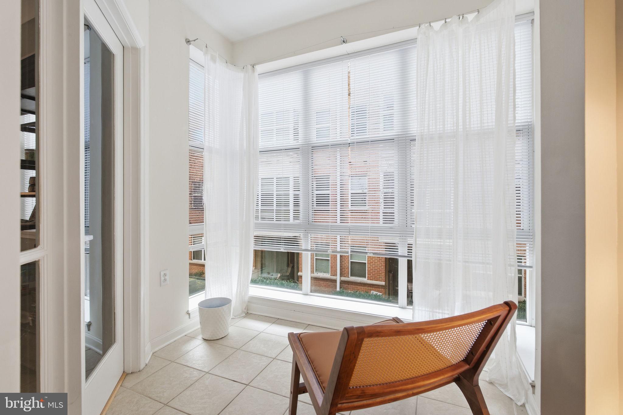 PIERSIDE AT HARBORVIEW - Residential