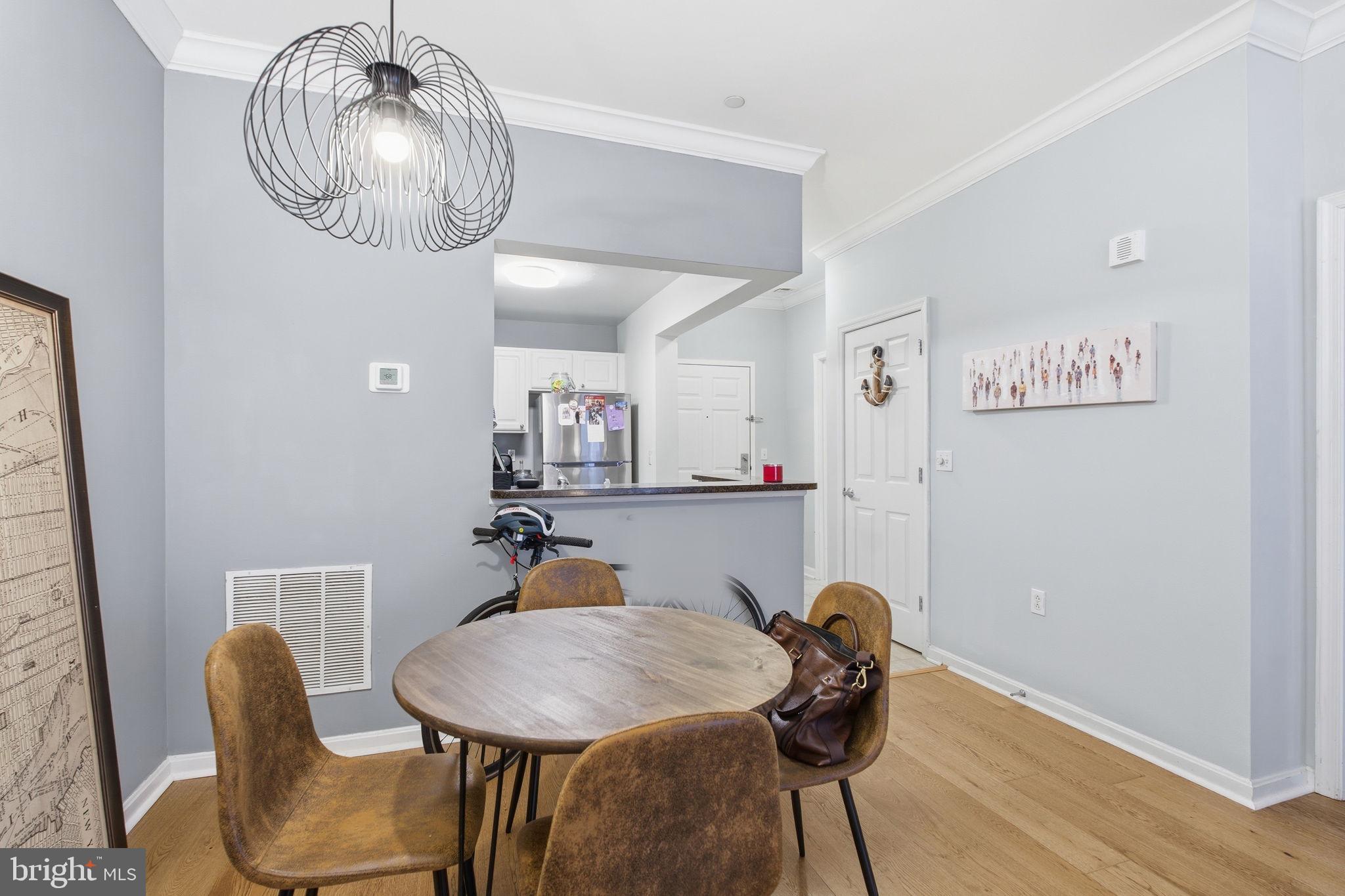 PIERSIDE AT HARBORVIEW - Residential