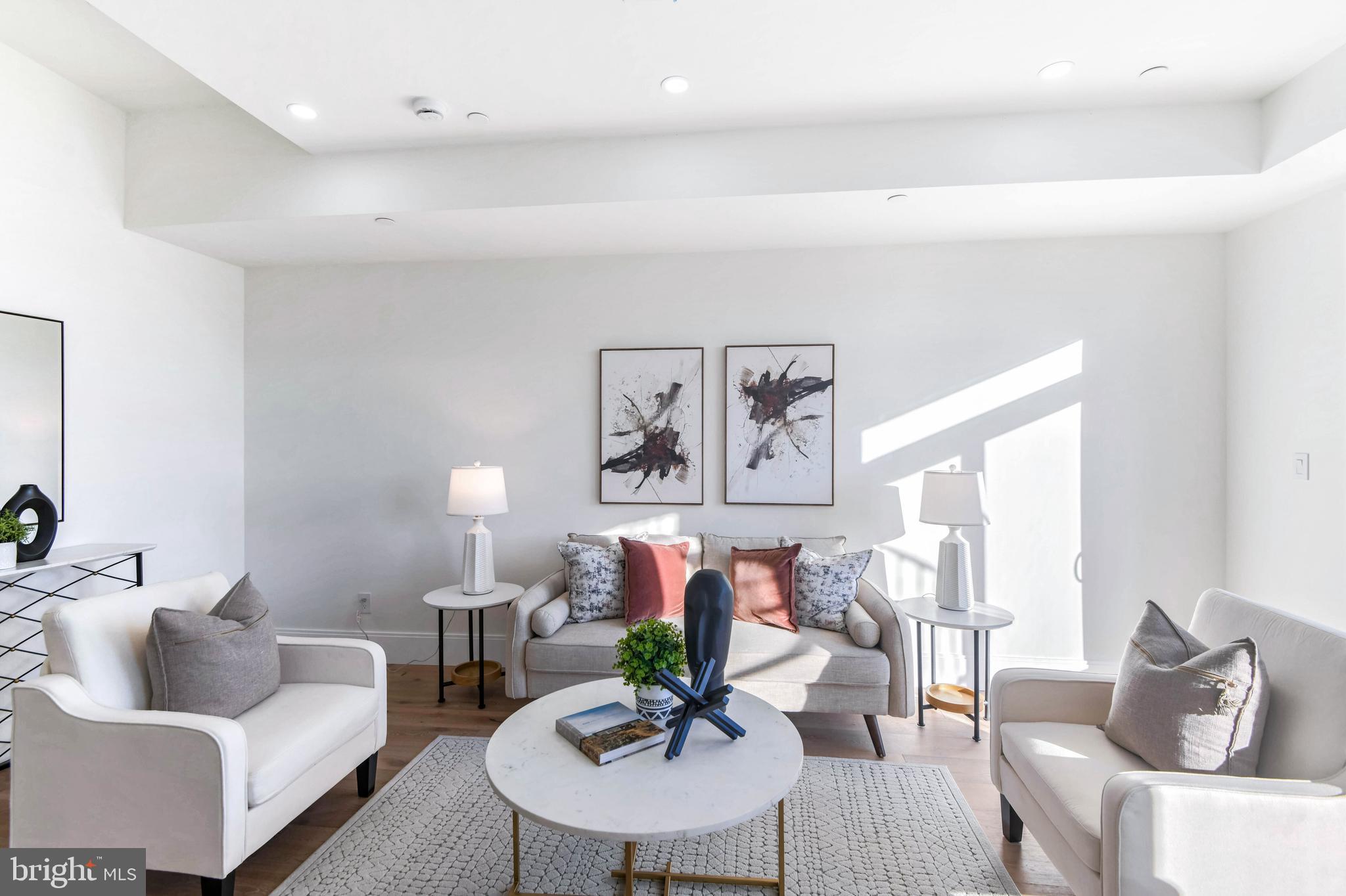 1714 EUCLID STREET NW PH8