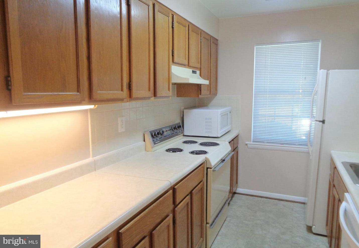 SOMERSET PARK CONDO PHAS - Residential Lease