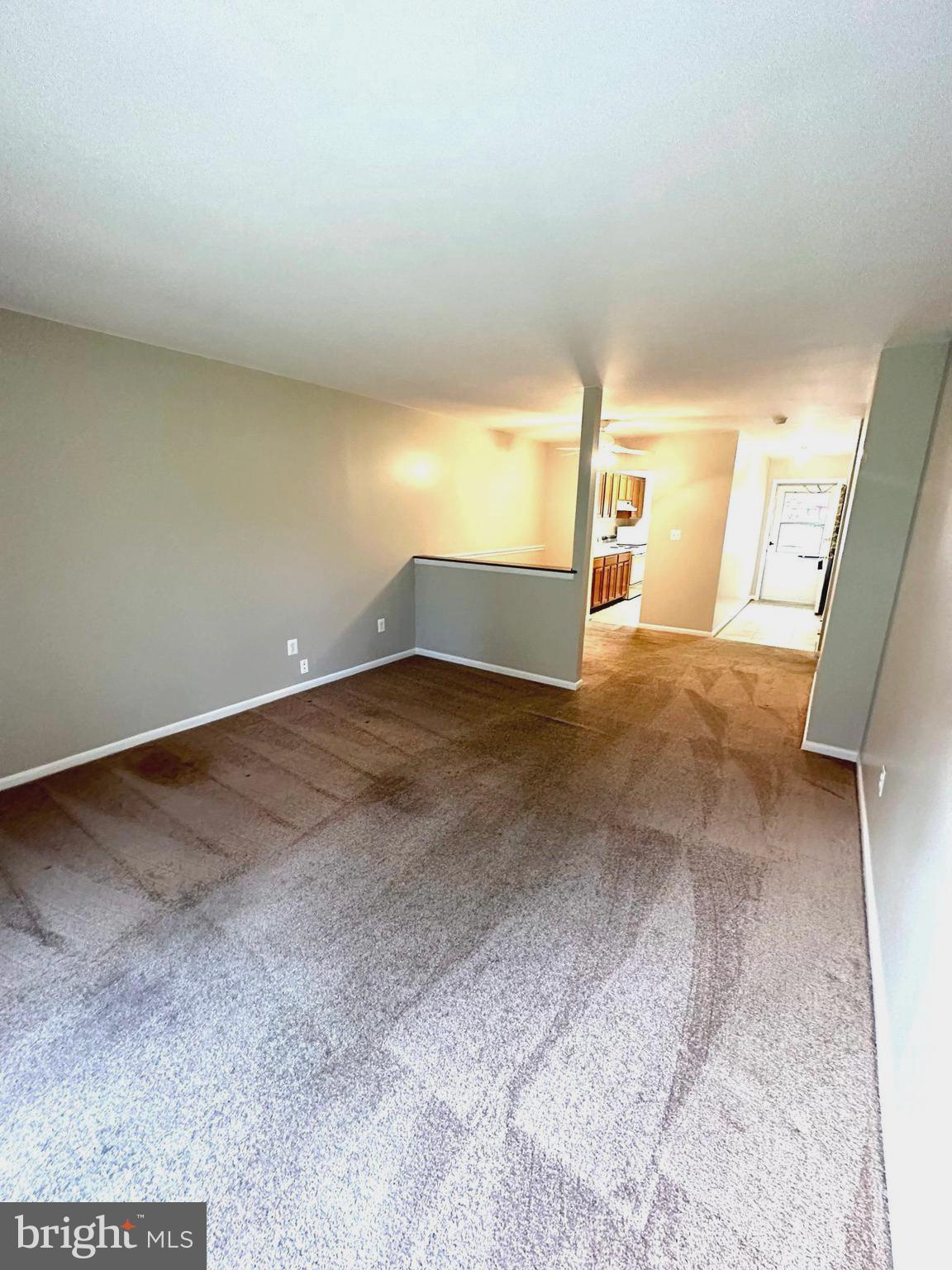 SOMERSET PARK CONDO PHAS - Residential Lease