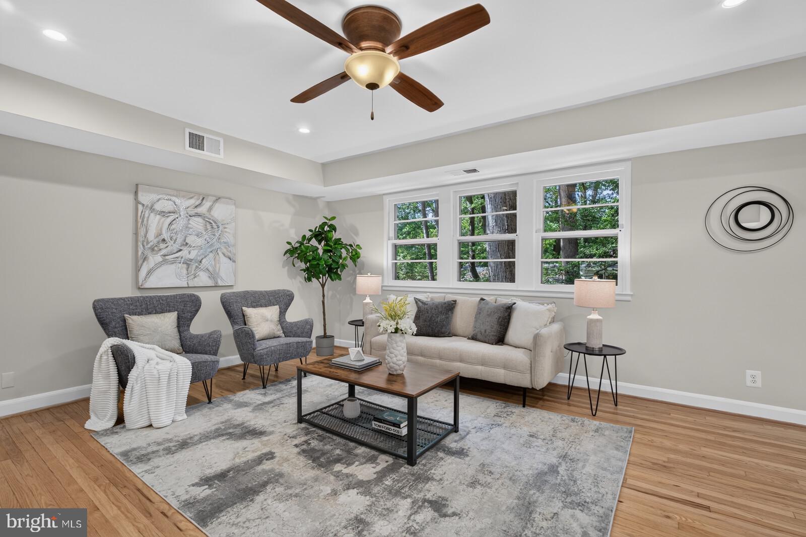 8502 GEREN ROAD 19
