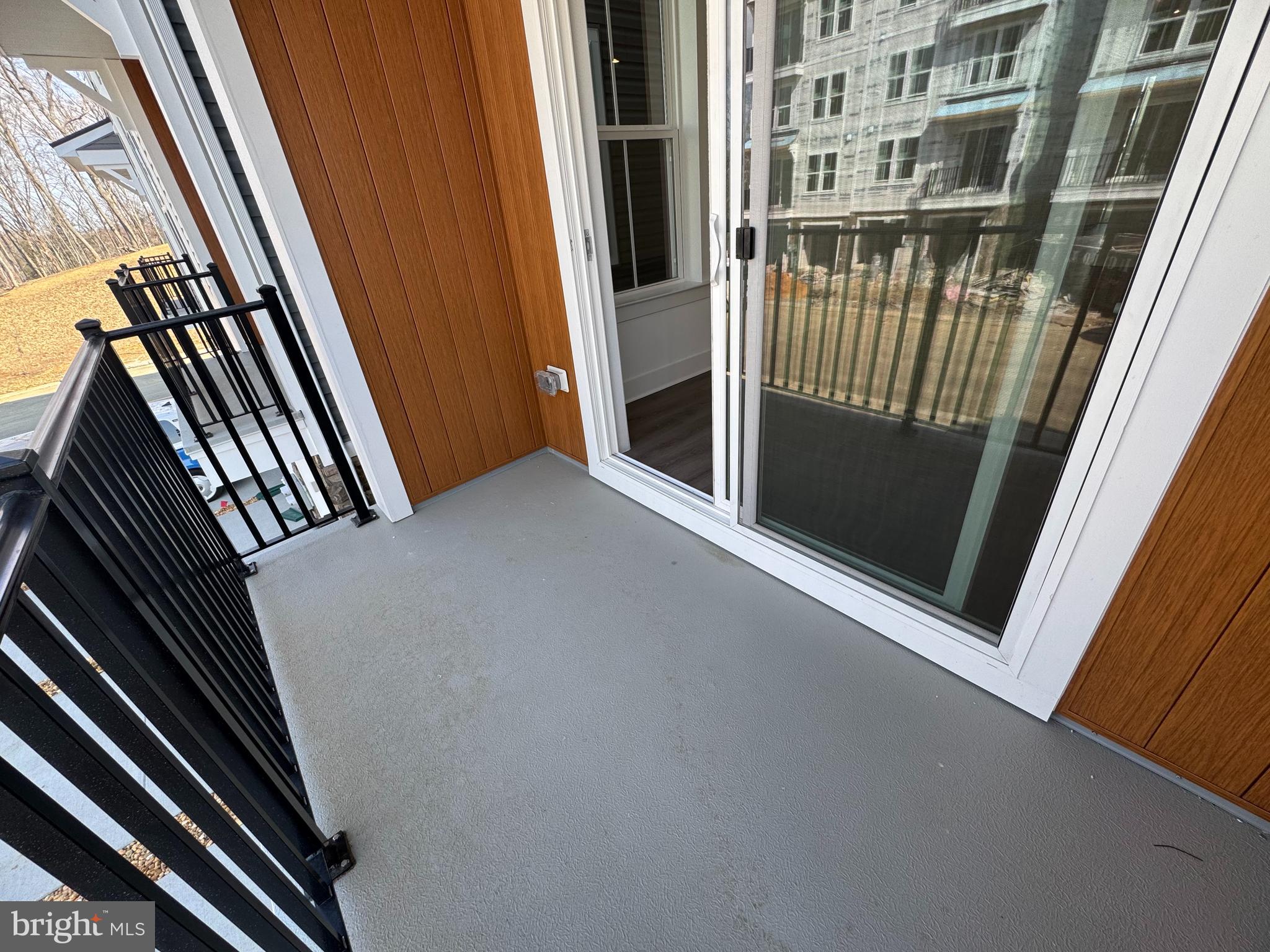 EMBREY MILL - Residential