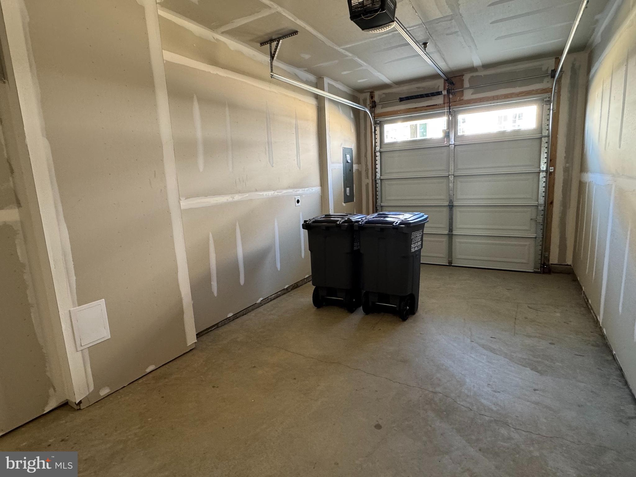 EMBREY MILL - Residential