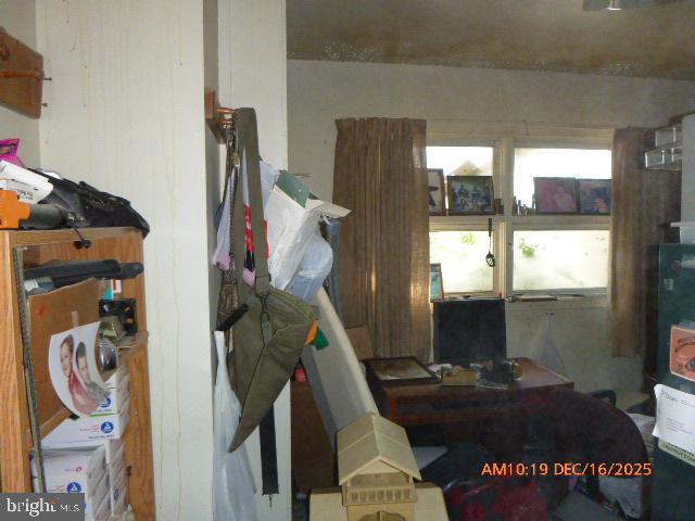 CAPITAL HILL HOMES - Residential