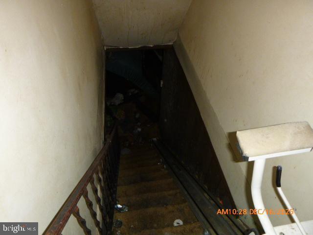 CAPITAL HILL HOMES - Residential