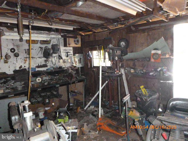 CAPITAL HILL HOMES - Residential