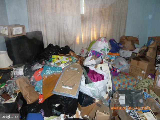 CAPITAL HILL HOMES - Residential