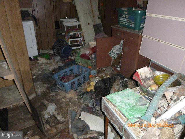 CAPITAL HILL HOMES - Residential