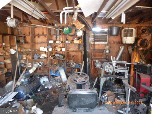 CAPITAL HILL HOMES - Residential