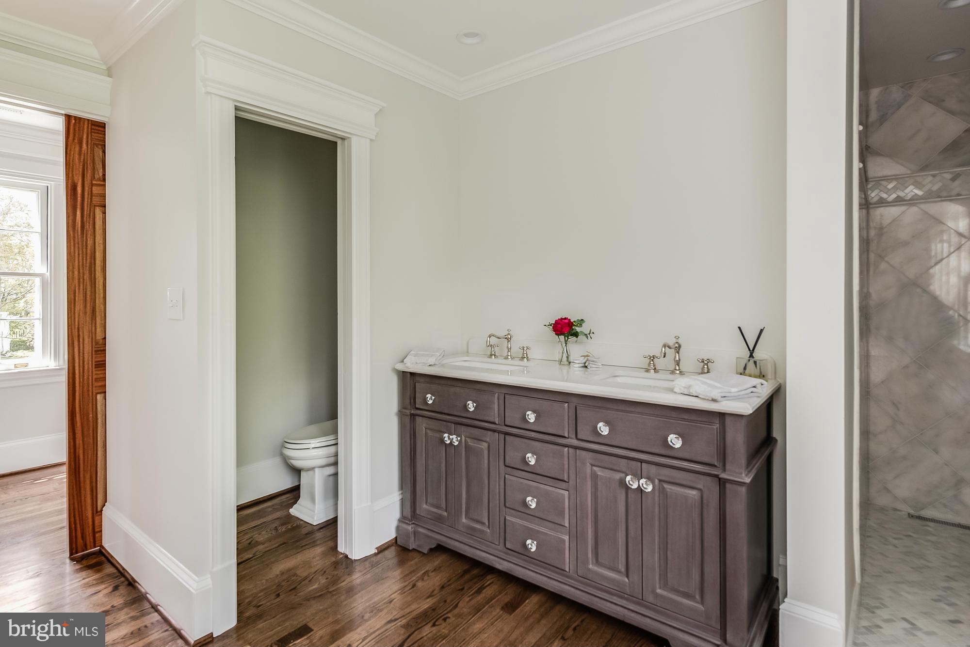 WARDOUR - Residential