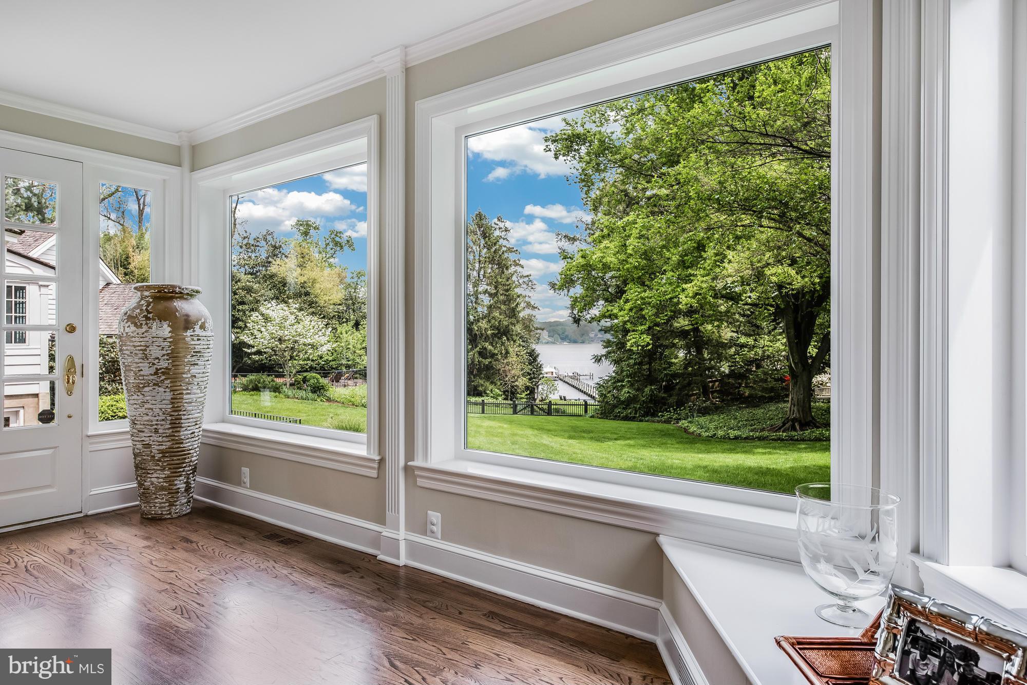 WARDOUR - Residential