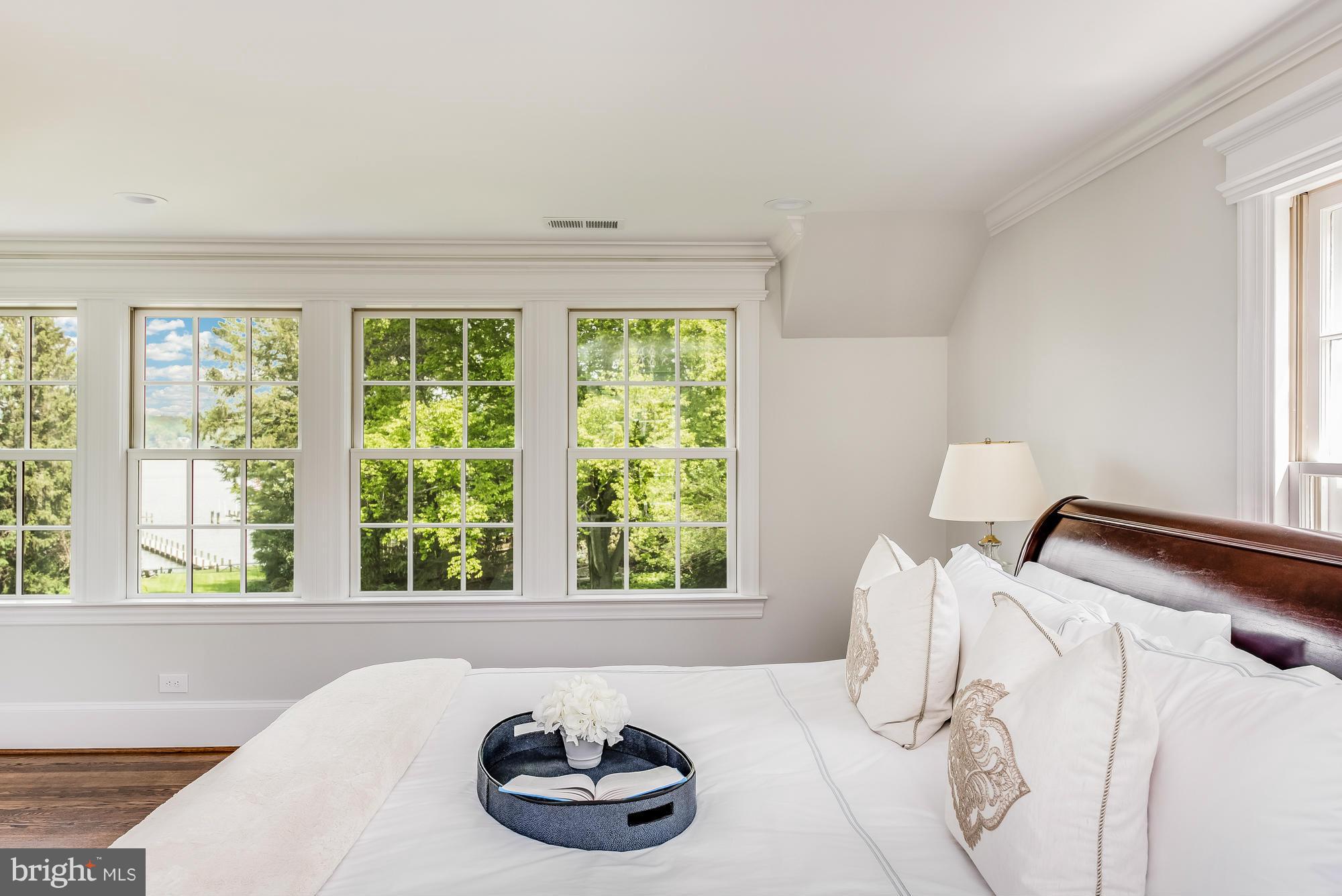 WARDOUR - Residential