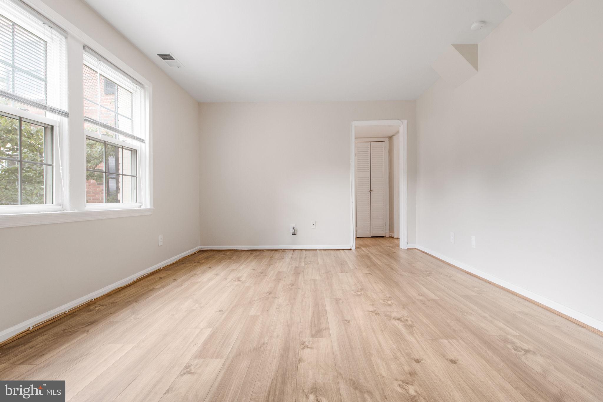 3923 PENNSYLVANIA AVENUE SE 201