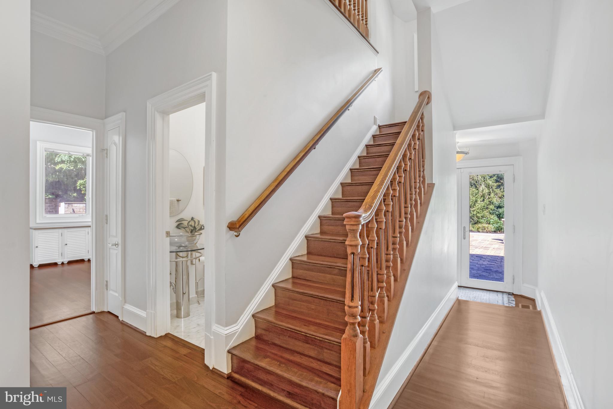 WOODSIDE ESTATES - Residential