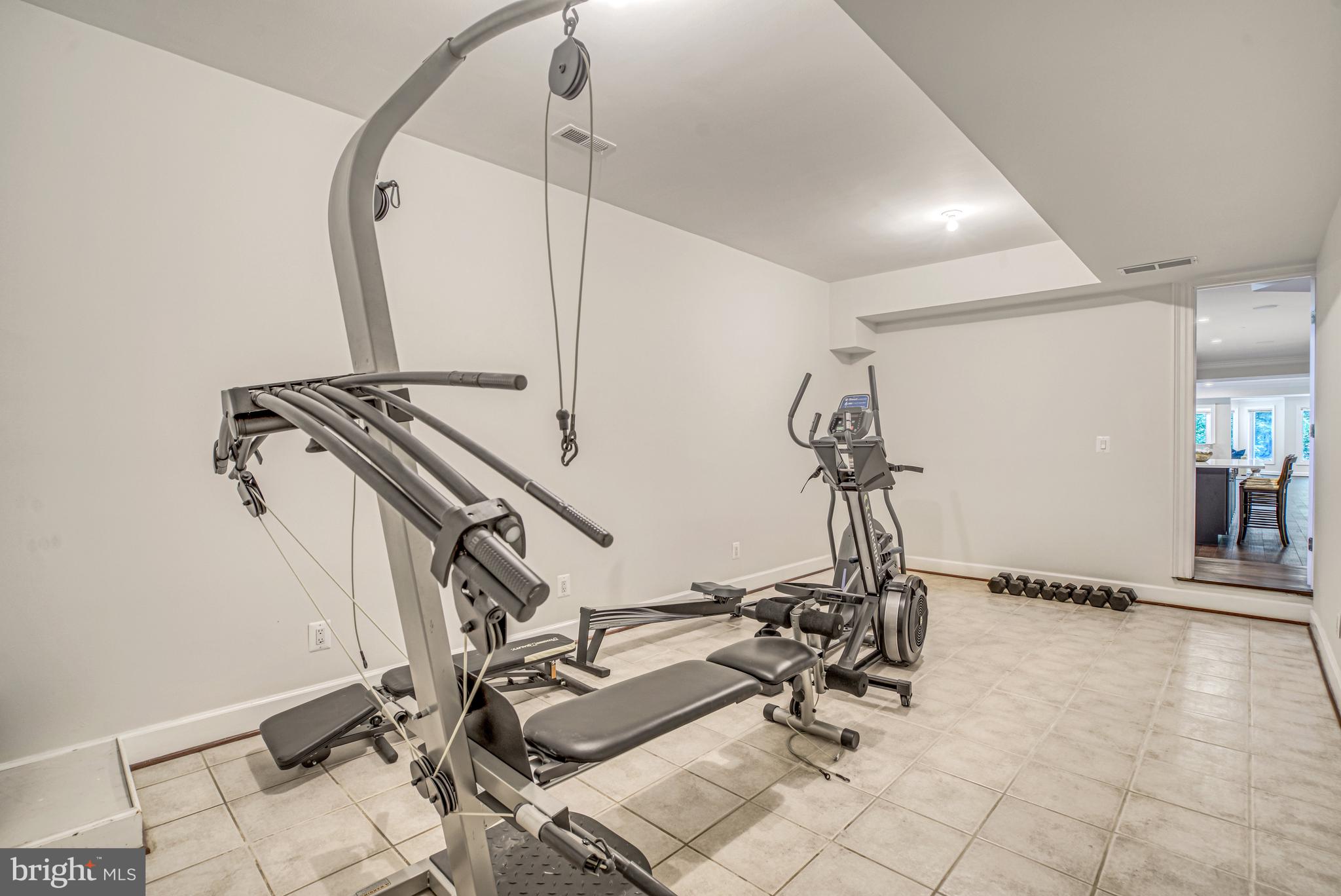 WOODSIDE ESTATES - Residential