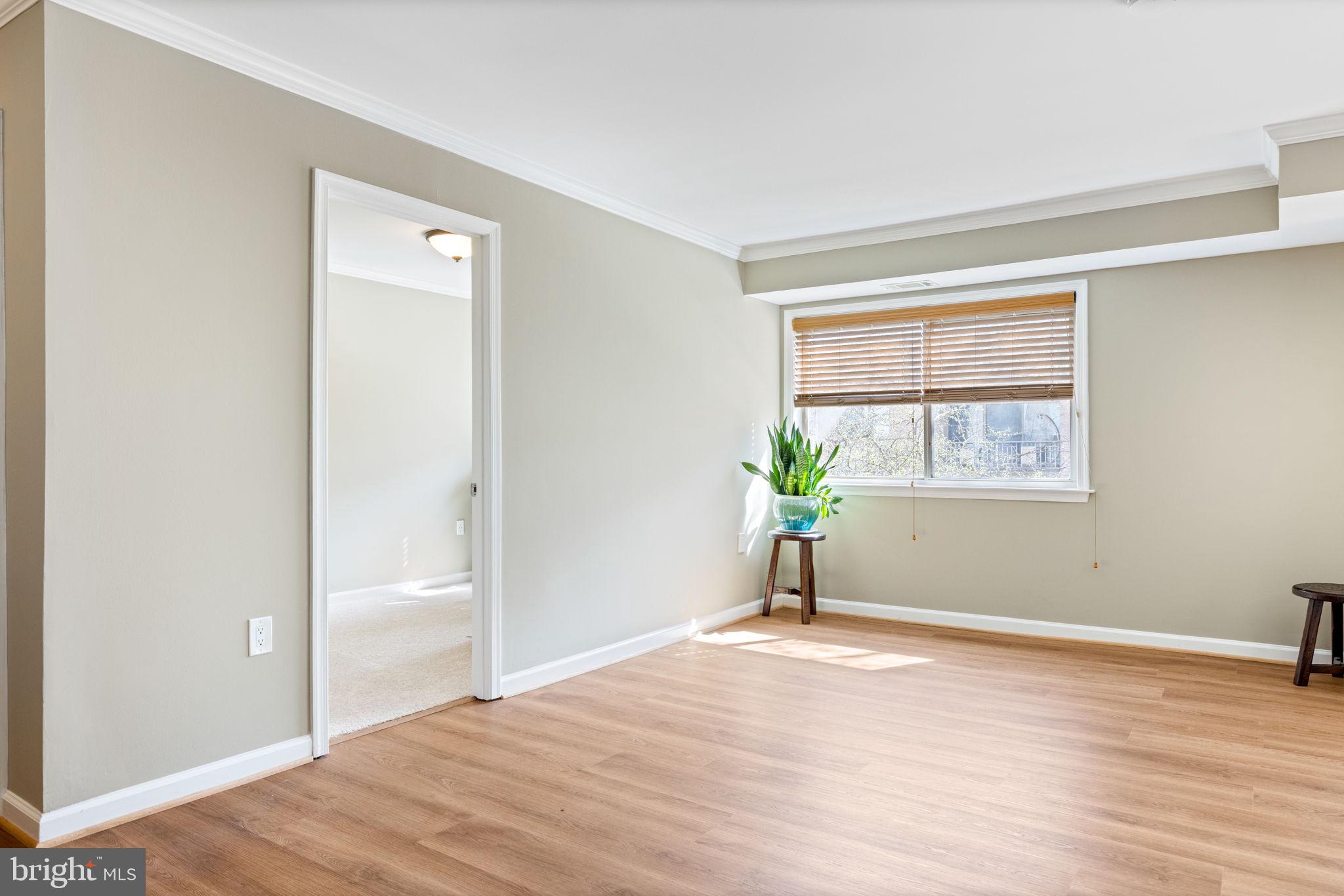 BETHESDA PARK - Residential