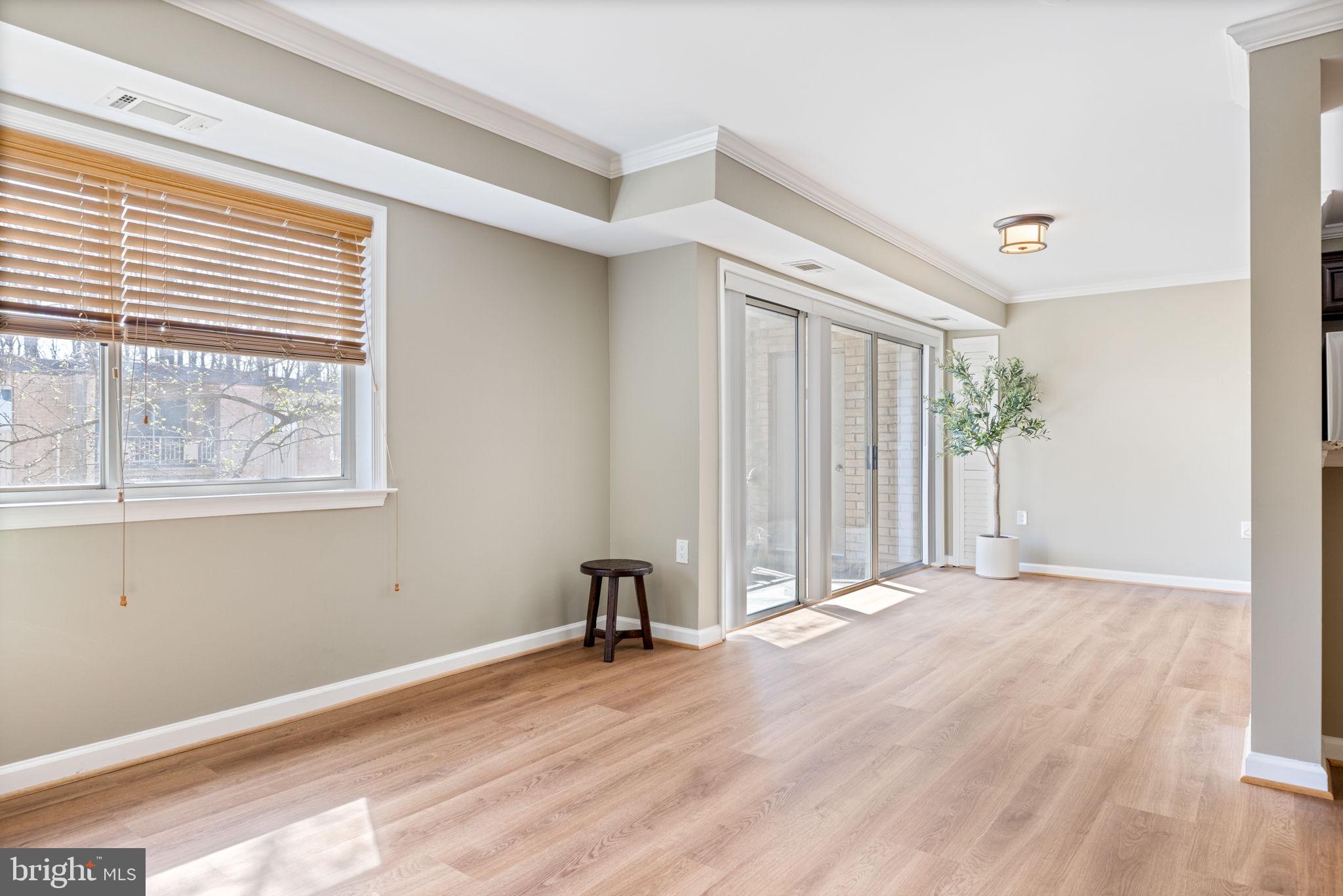 BETHESDA PARK - Residential