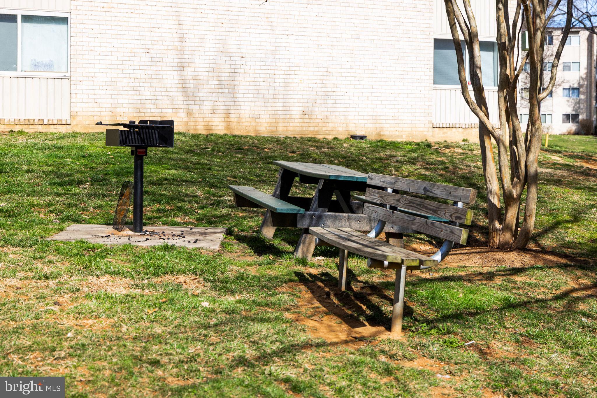 BETHESDA PARK - Residential