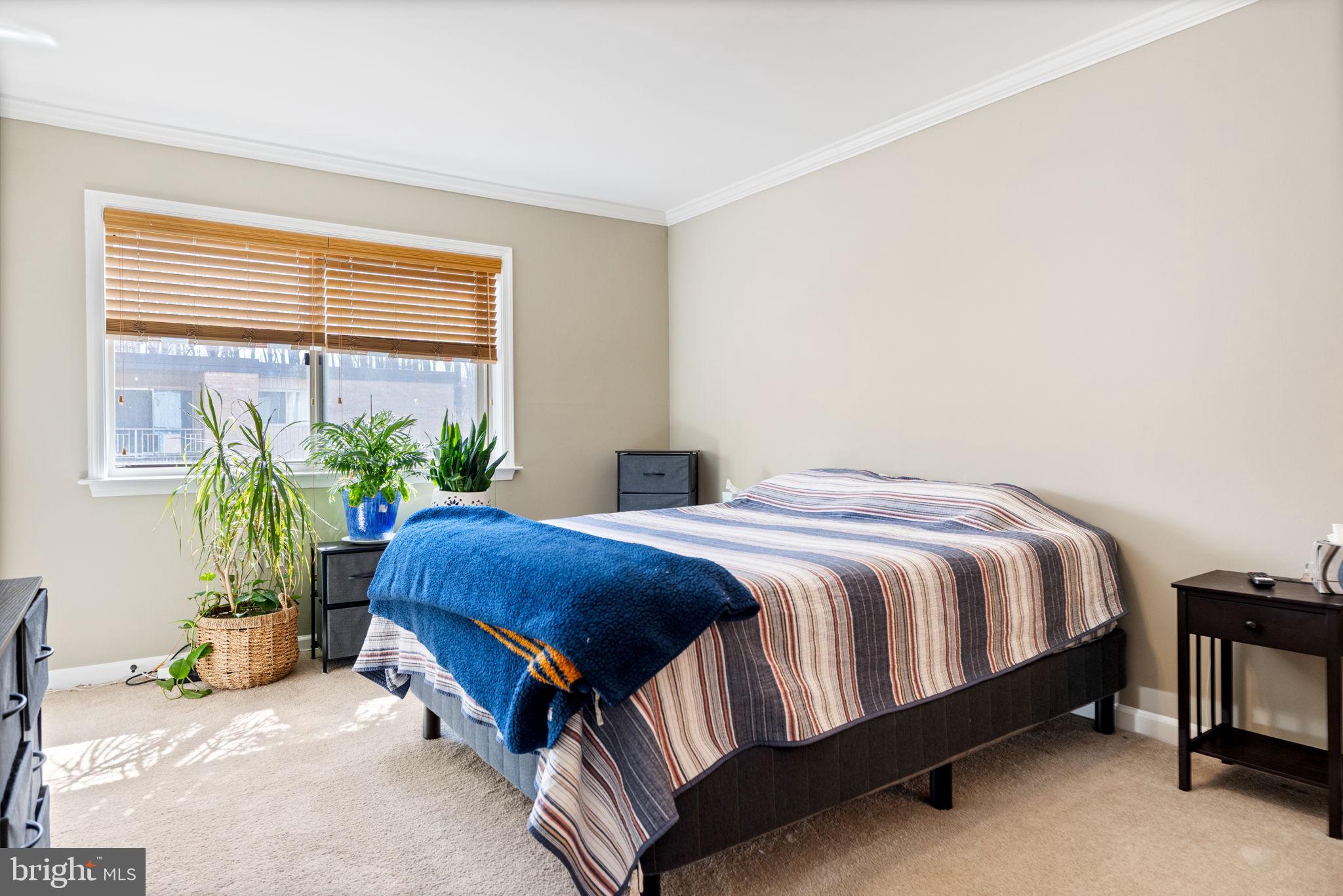 BETHESDA PARK - Residential