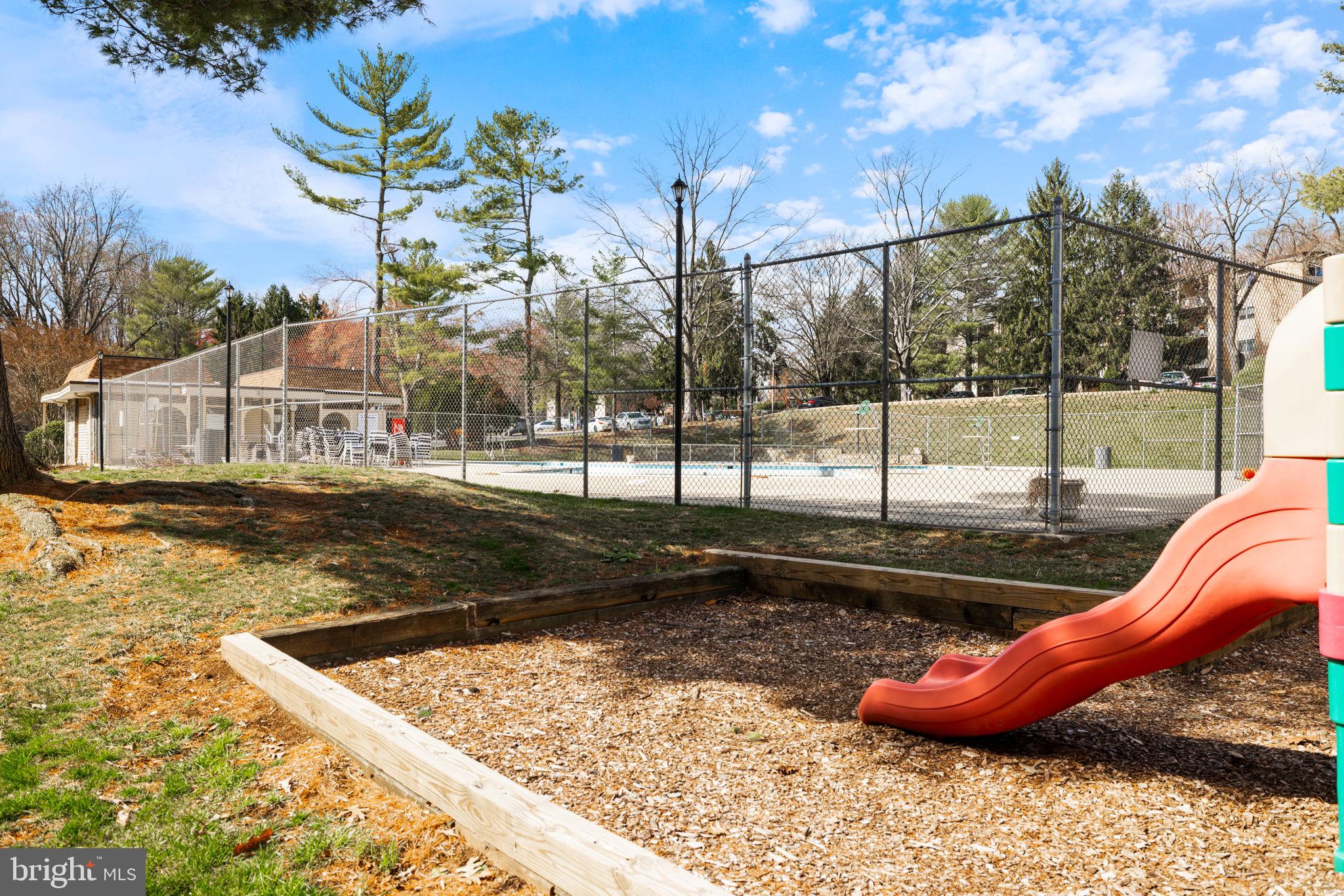 BETHESDA PARK - Residential