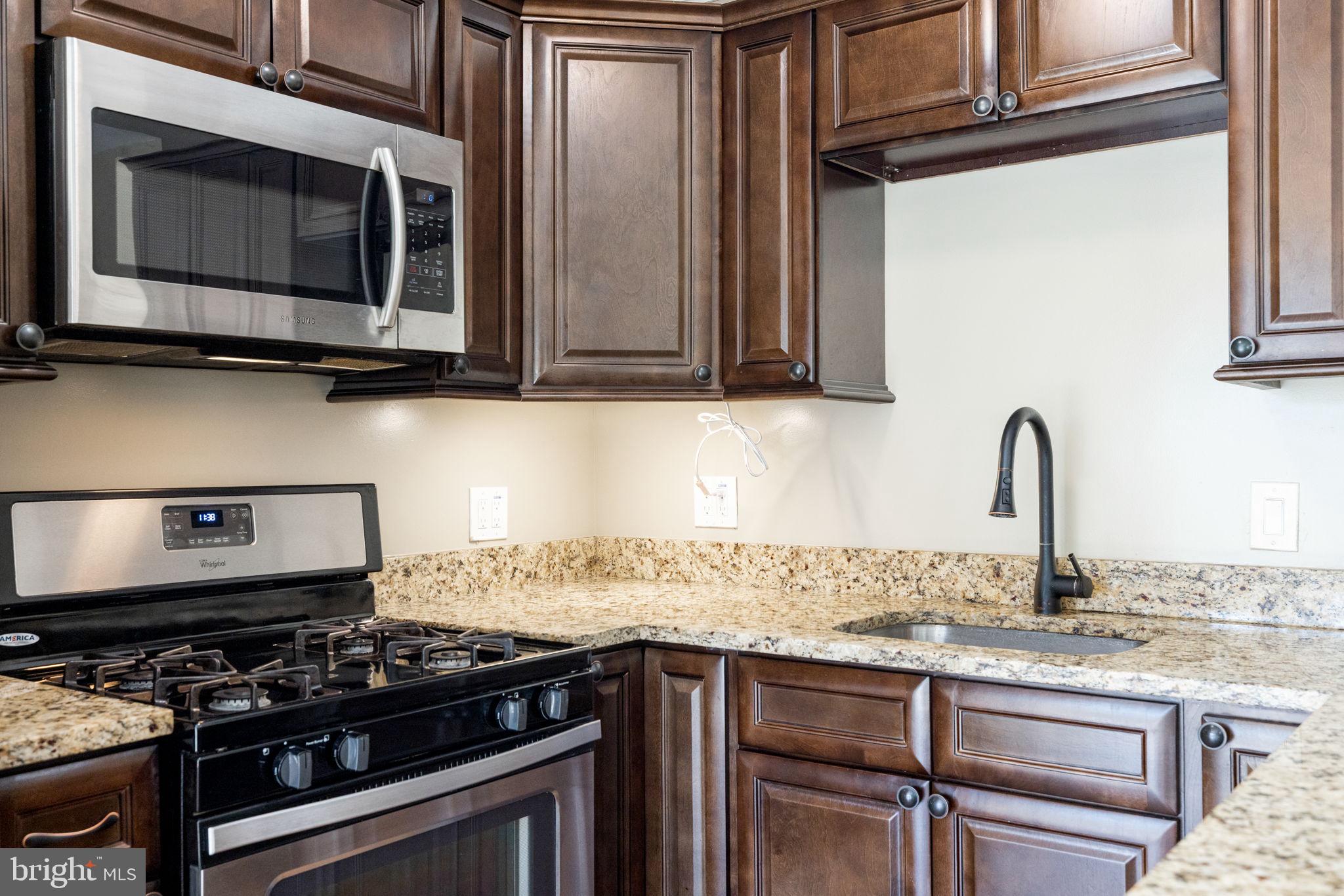 BETHESDA PARK - Residential