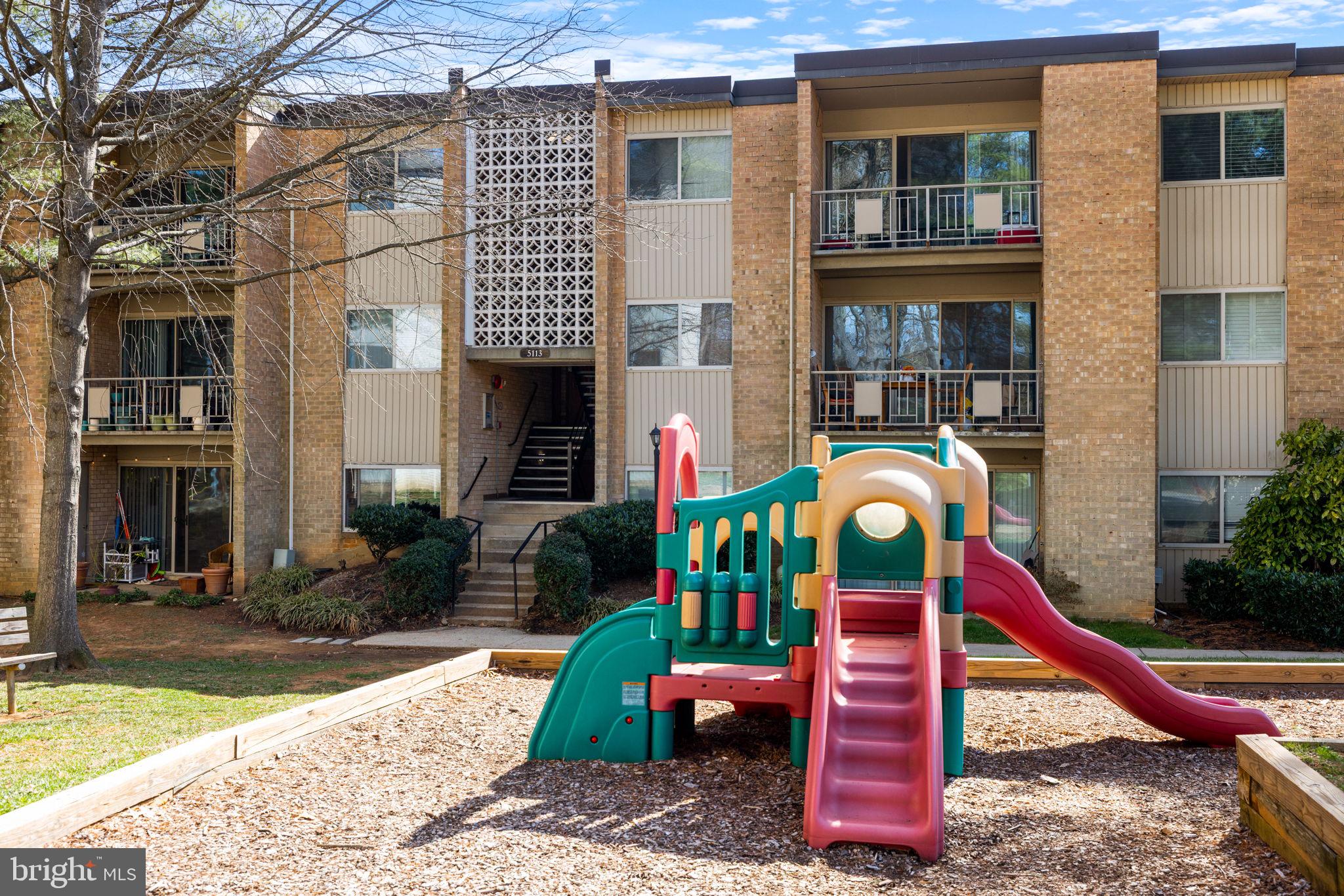 BETHESDA PARK - Residential