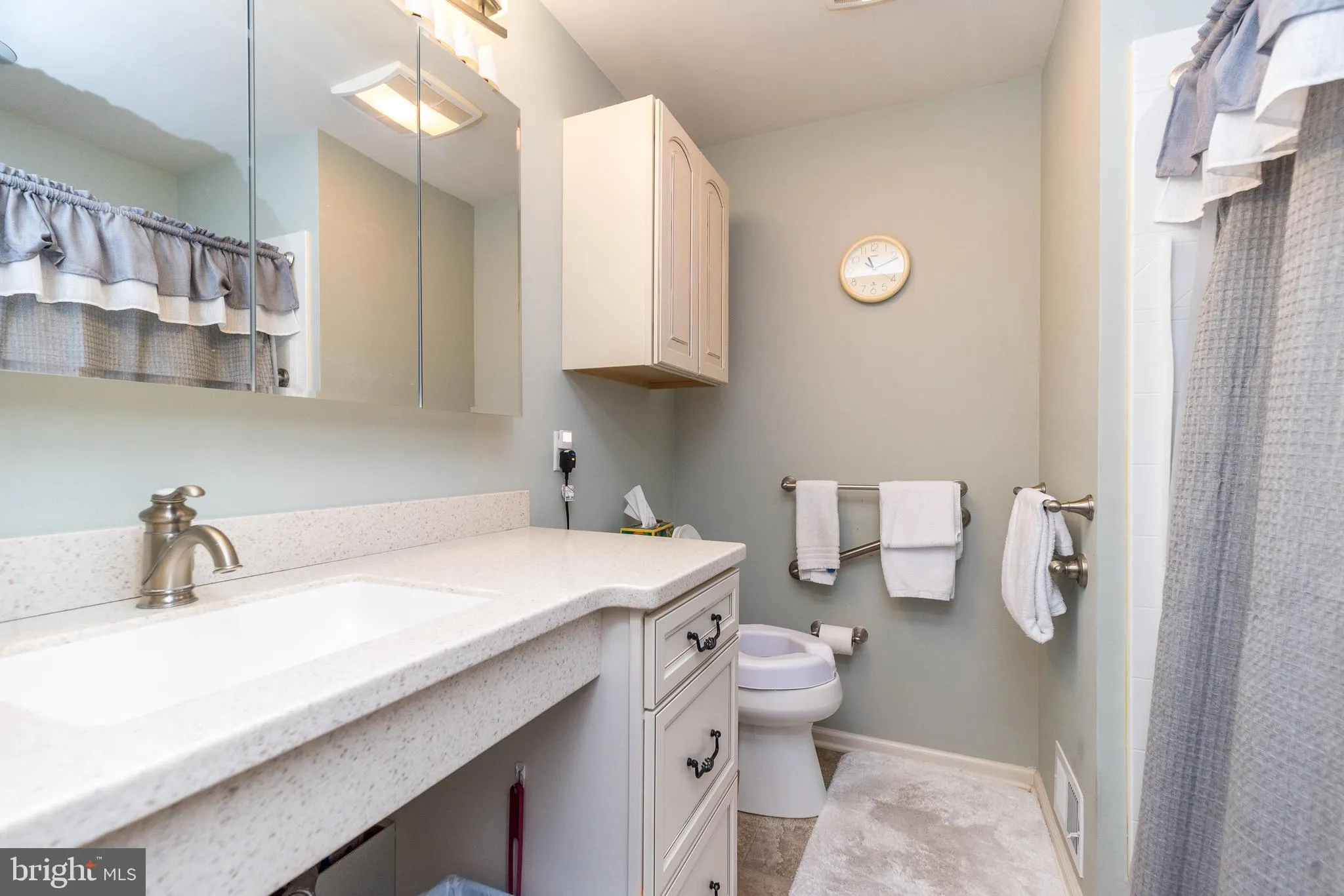 Dublin, Pennsylvania 18917, United States, 3 Bedrooms Bedrooms, ,3 BathroomsBathrooms,Residential,Pending,208061