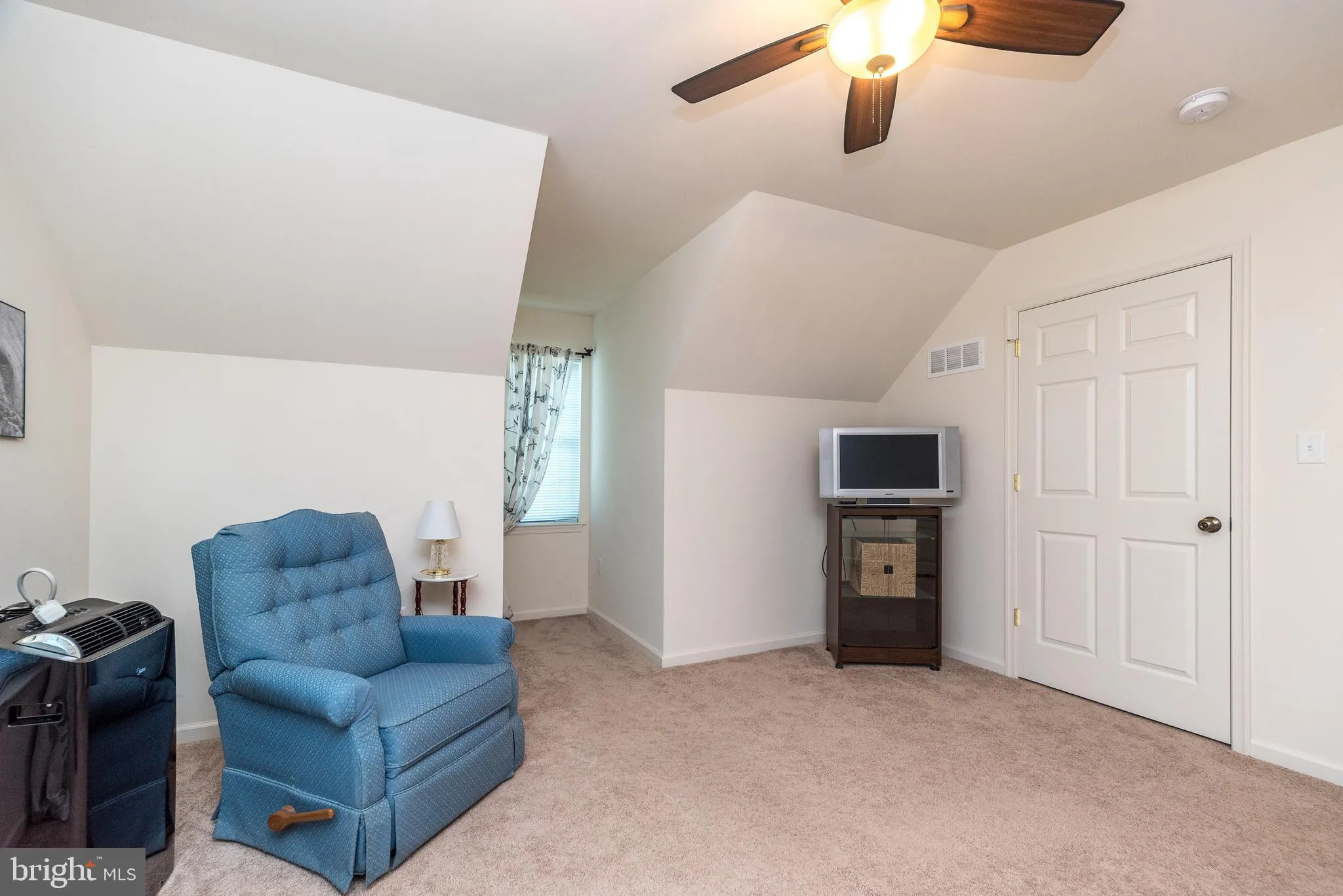 Dublin, Pennsylvania 18917, United States, 3 Bedrooms Bedrooms, ,3 BathroomsBathrooms,Residential,Pending,208061