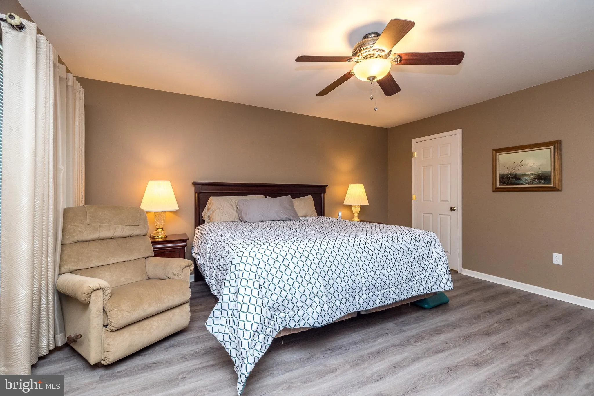 Dublin, Pennsylvania 18917, United States, 3 Bedrooms Bedrooms, ,3 BathroomsBathrooms,Residential,Pending,208061