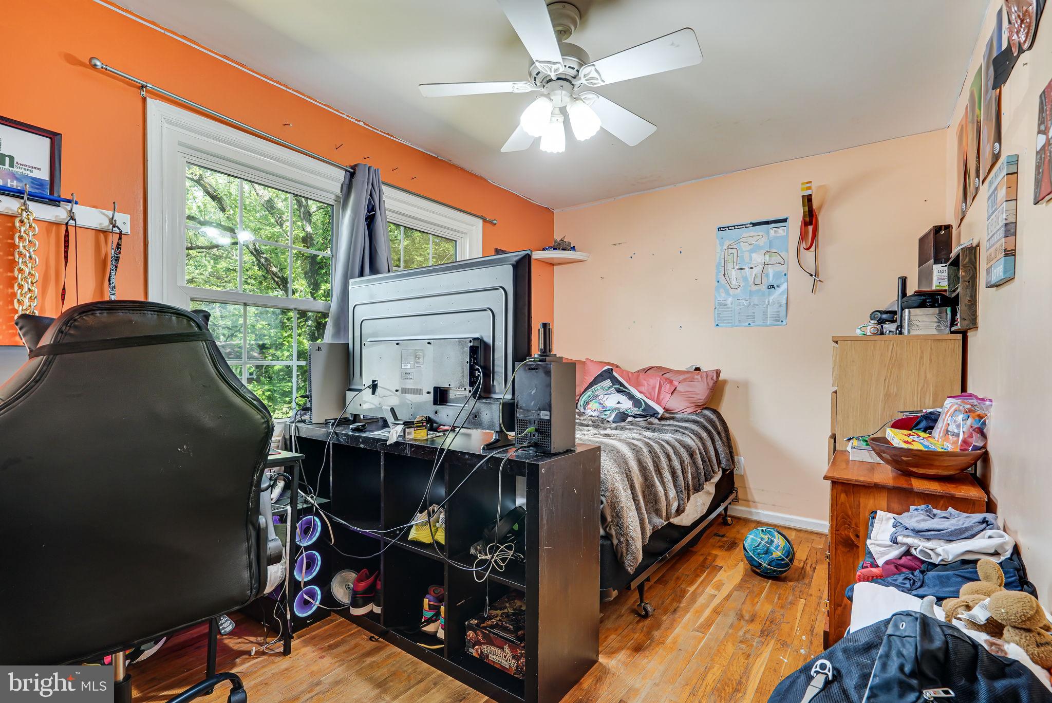 LAKE RIDGE - Residential