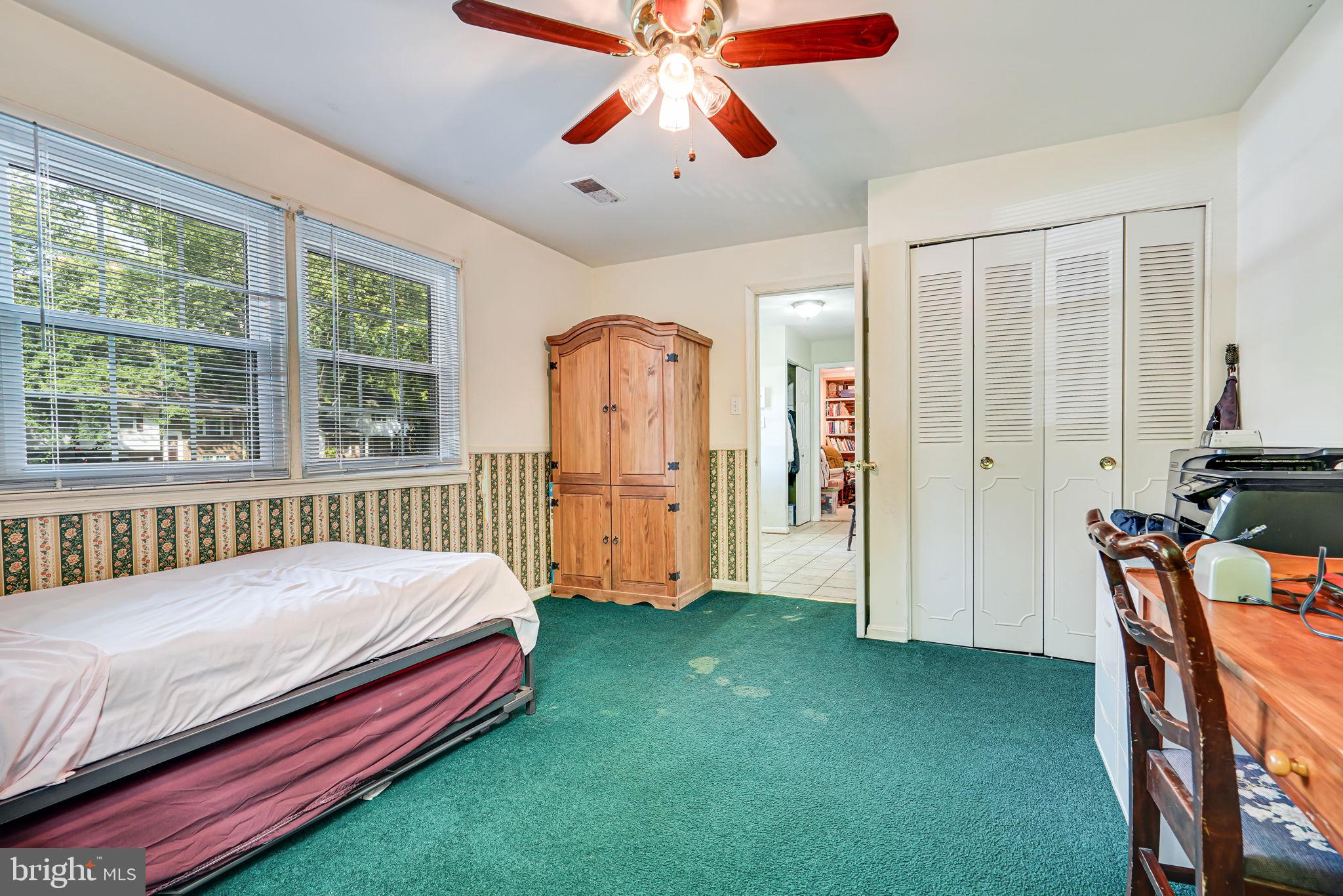 LAKE RIDGE - Residential