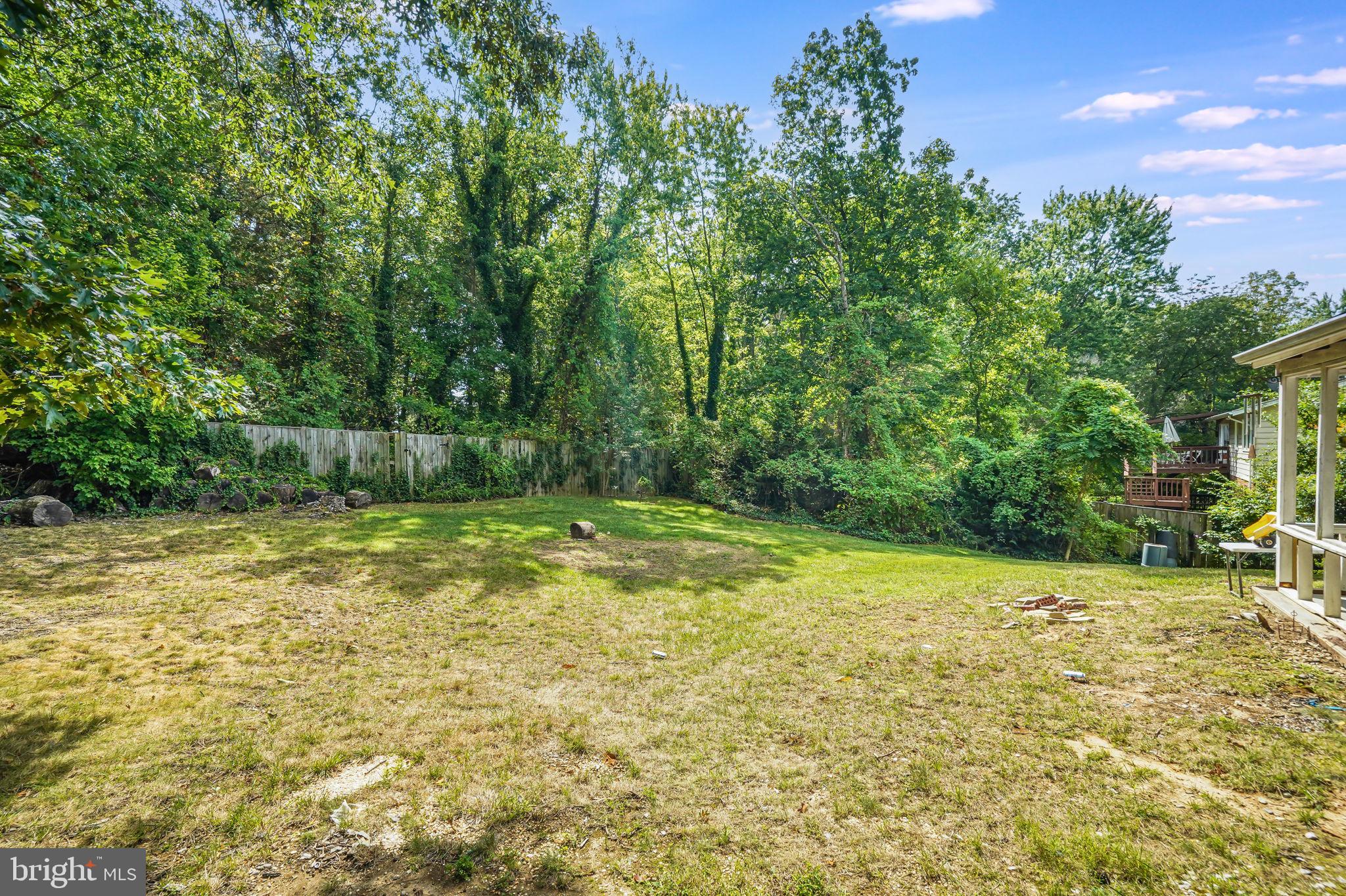 LAKE RIDGE - Residential