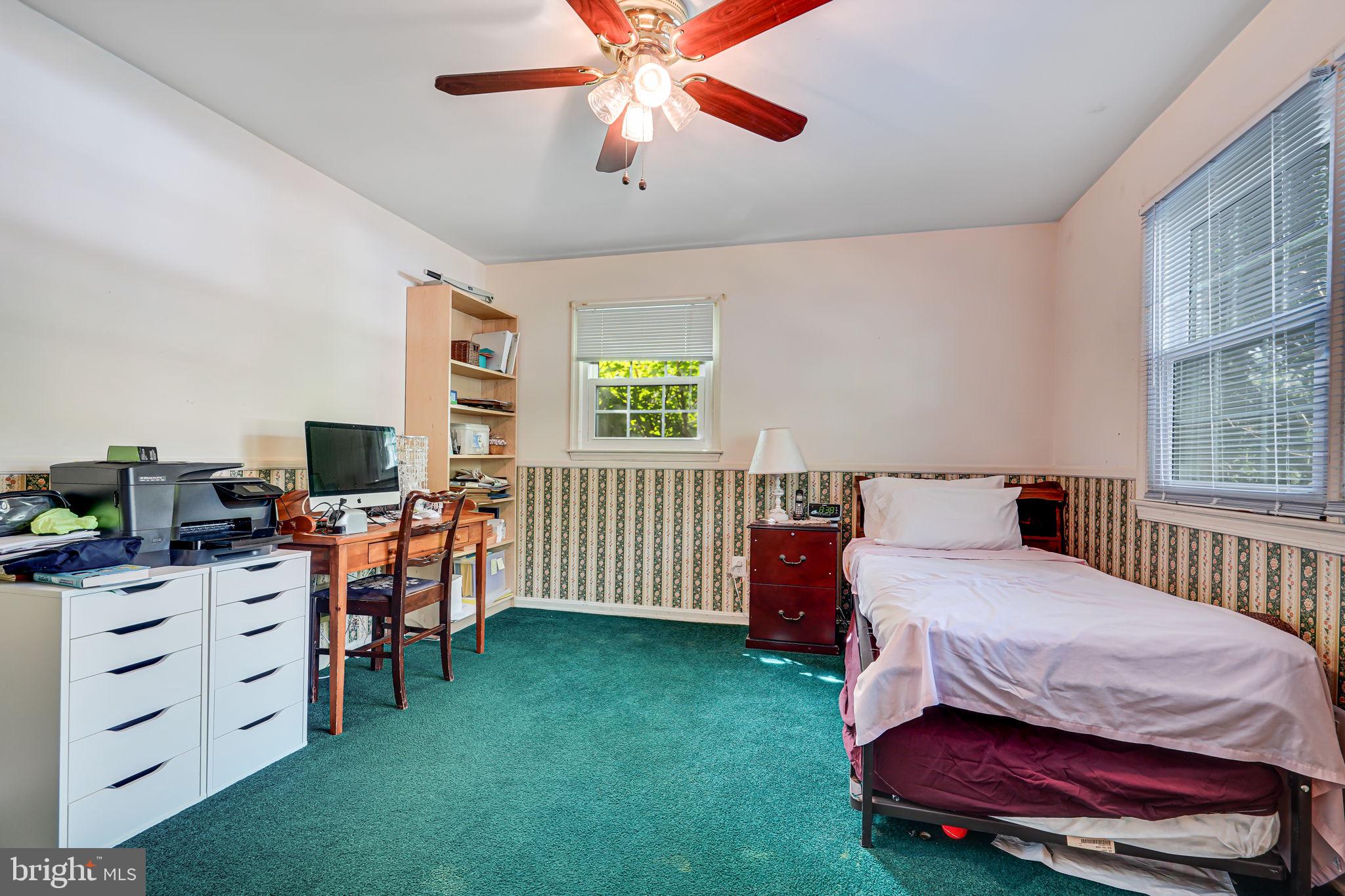 LAKE RIDGE - Residential