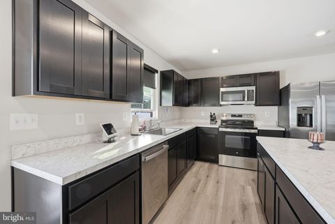 Photo of 1811 Creek Bottom Place, STAFFORD, VA 22554 (MLS # VAST2045488)