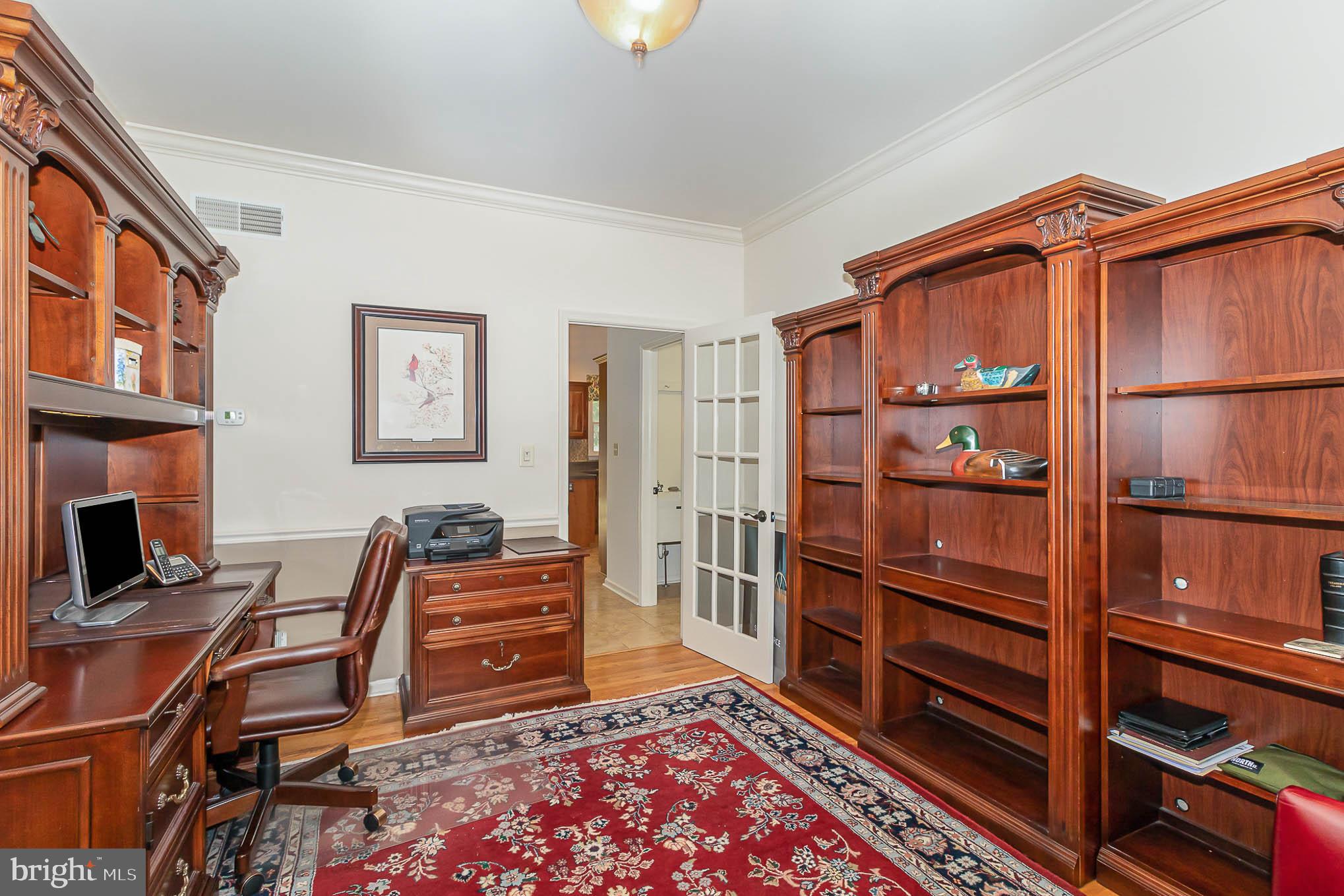 FAIRVIEW ESTATES - Residential