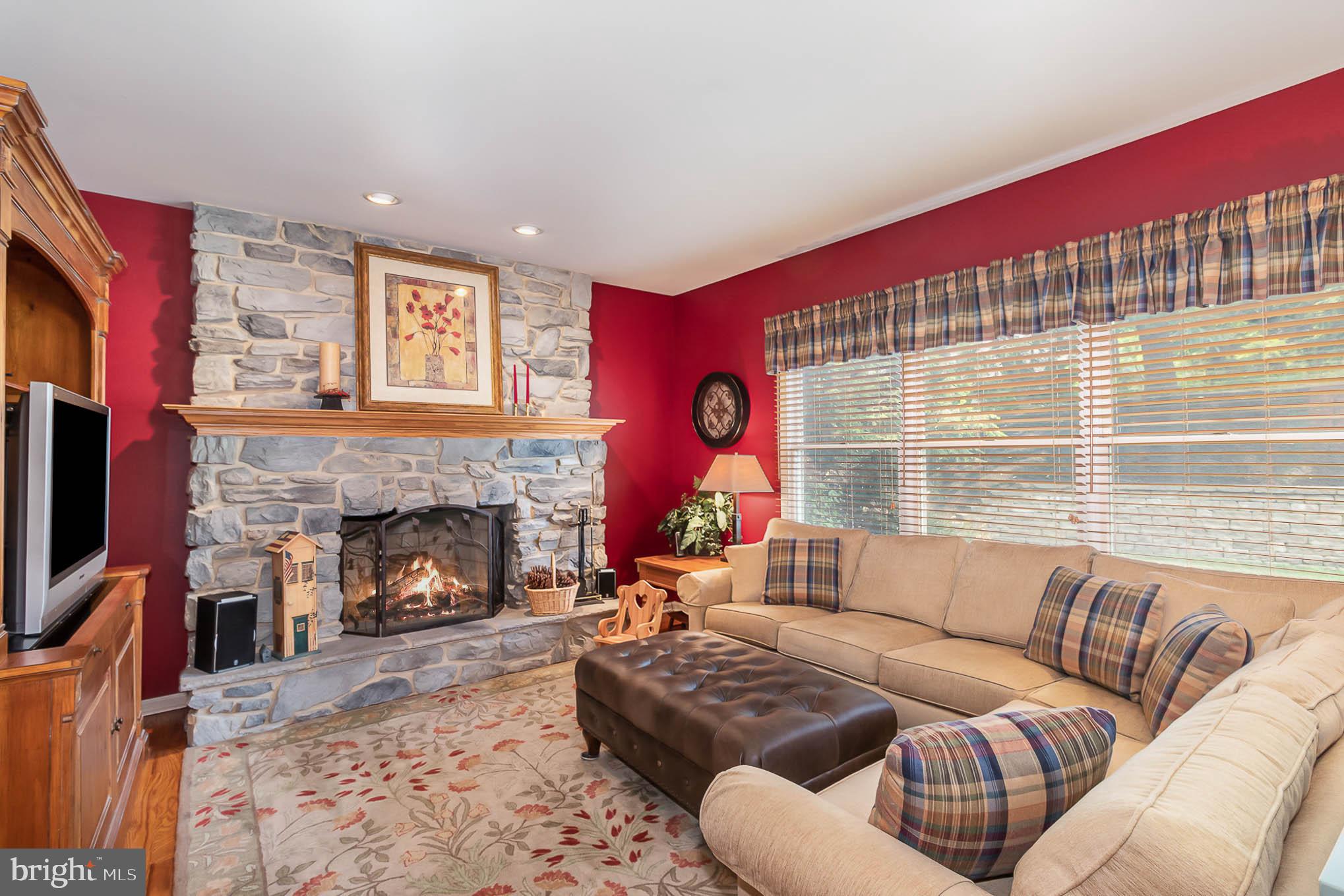 FAIRVIEW ESTATES - Residential