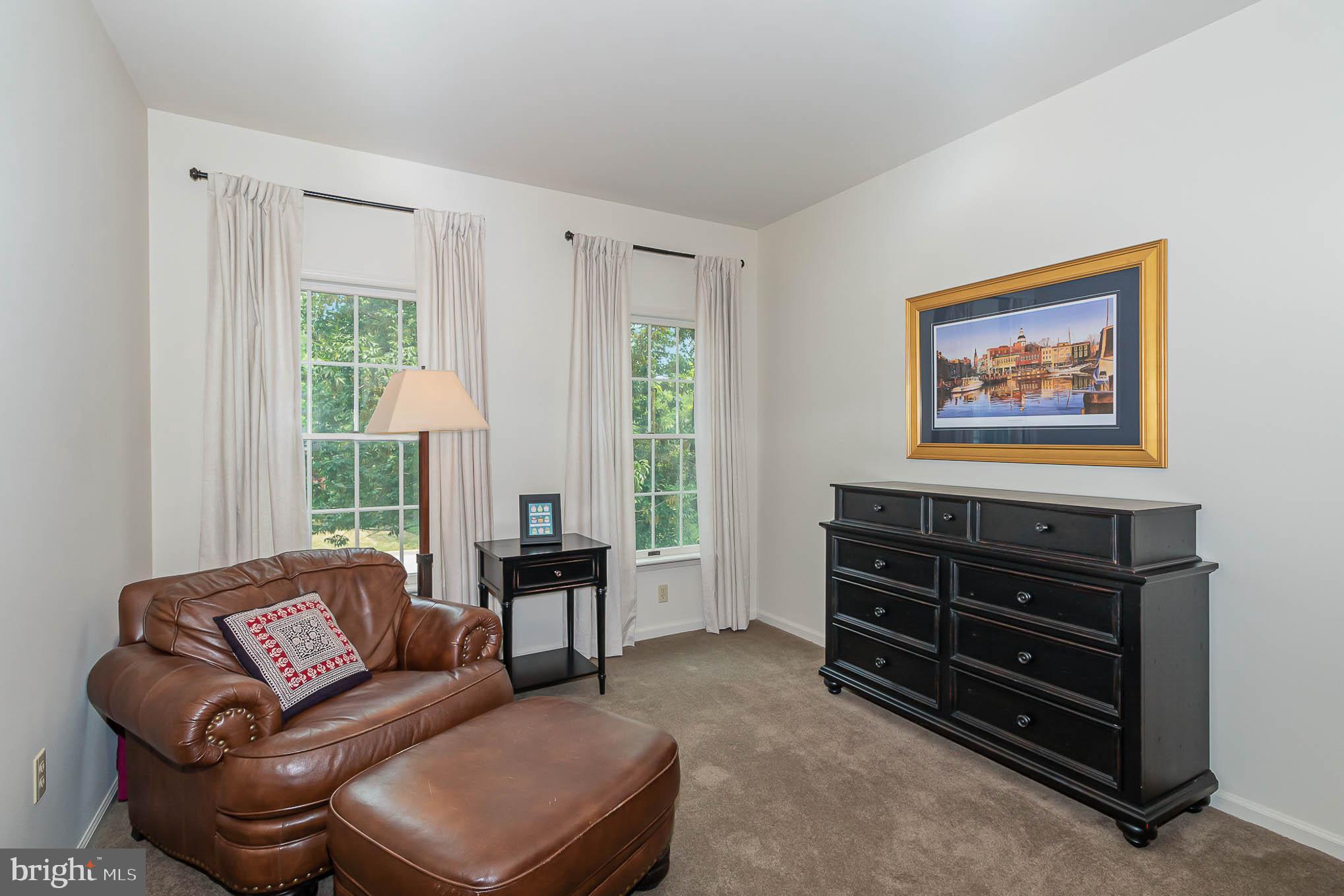 FAIRVIEW ESTATES - Residential