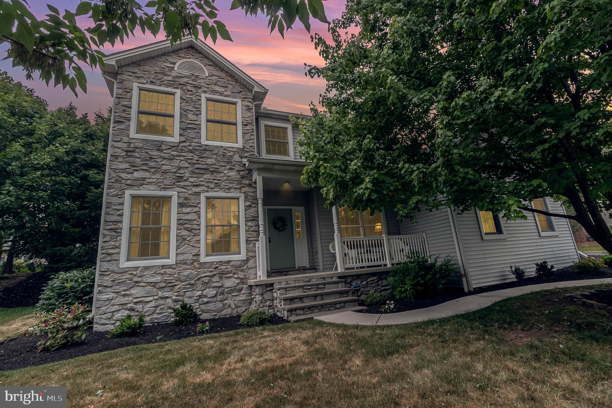 FAIRVIEW ESTATES - Residential